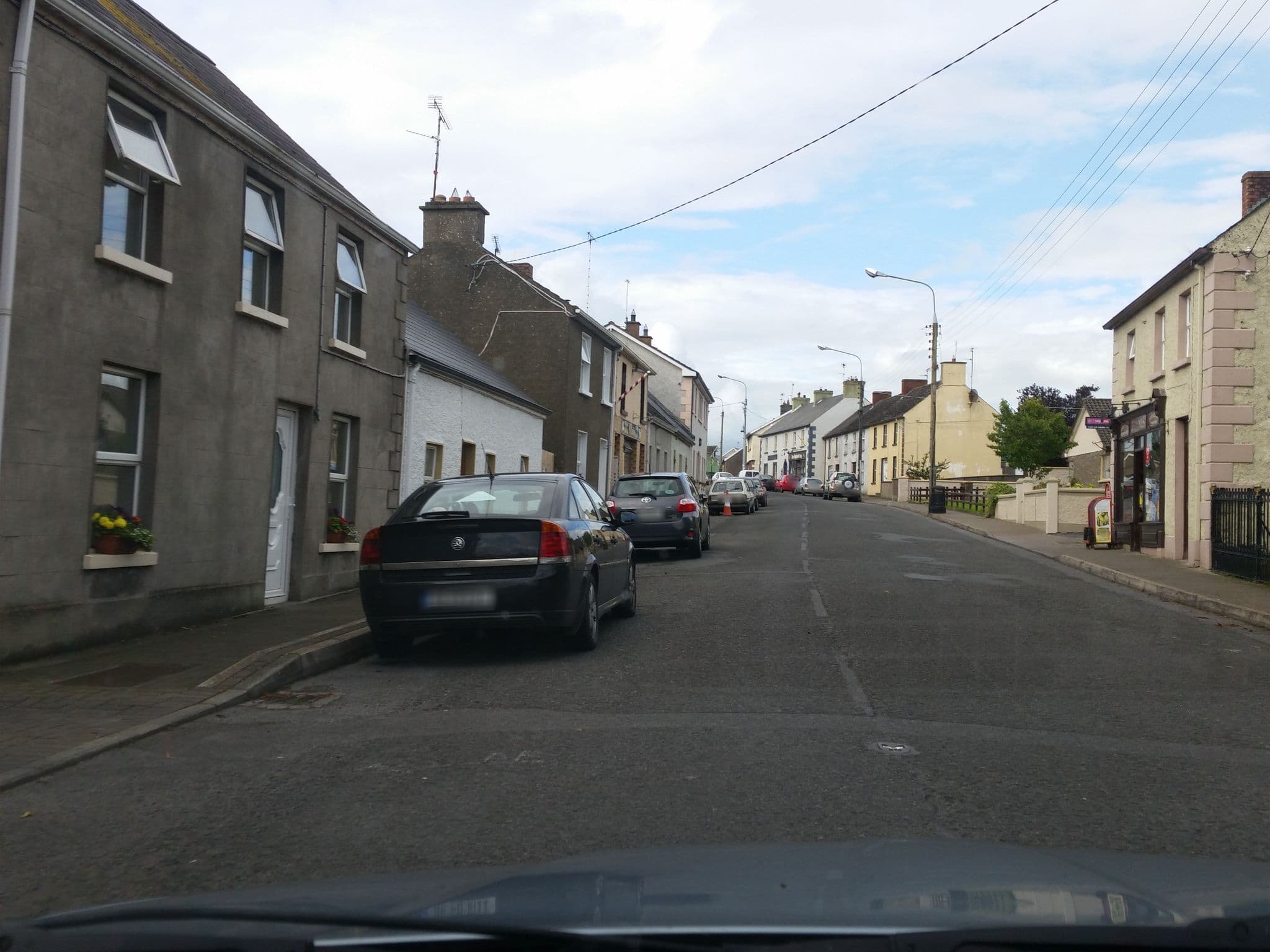Street view near Annalee House B&B, Cavan — © mcda (CC BY-SA · Mapillary)