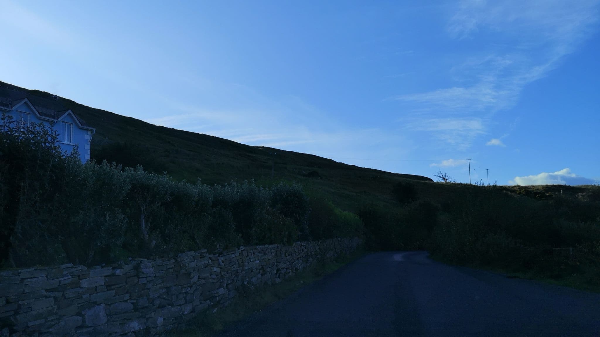 Street view near Waterfront Rest B&B, Clifden — © dacor (CC BY-SA · Mapillary)