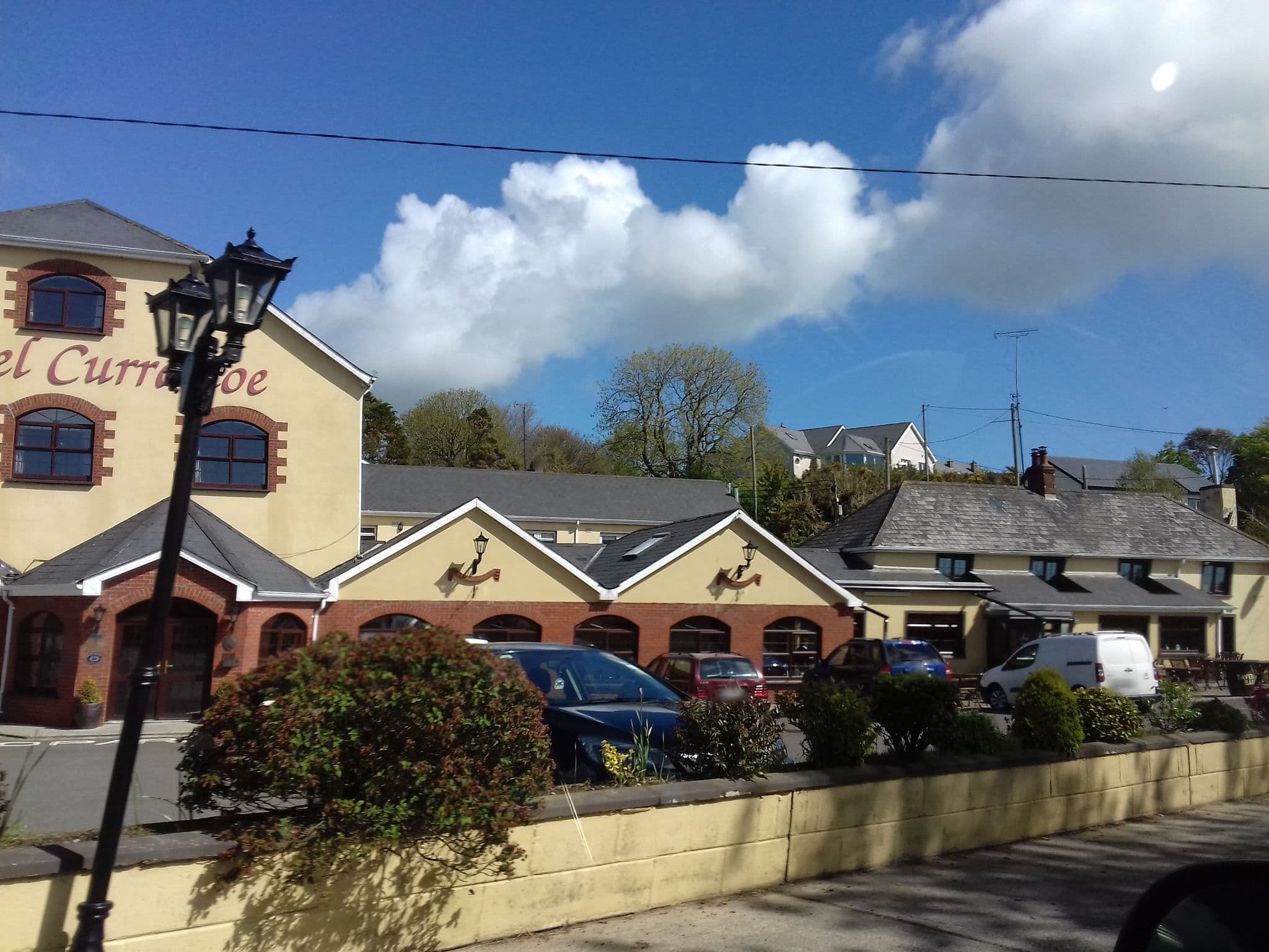 Street view near Hotel Curracloe, Castlebridge — © debigc (CC BY-SA · Mapillary)