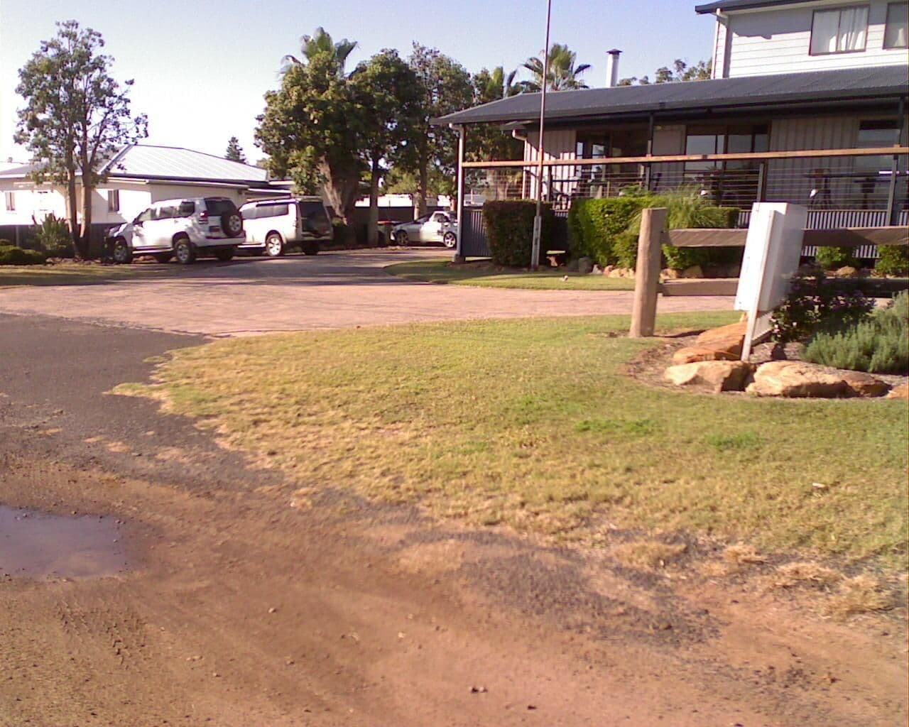 Street view near Cattle Camp Motel, Wandoan — © bob3bob3 (CC BY-SA · Mapillary)