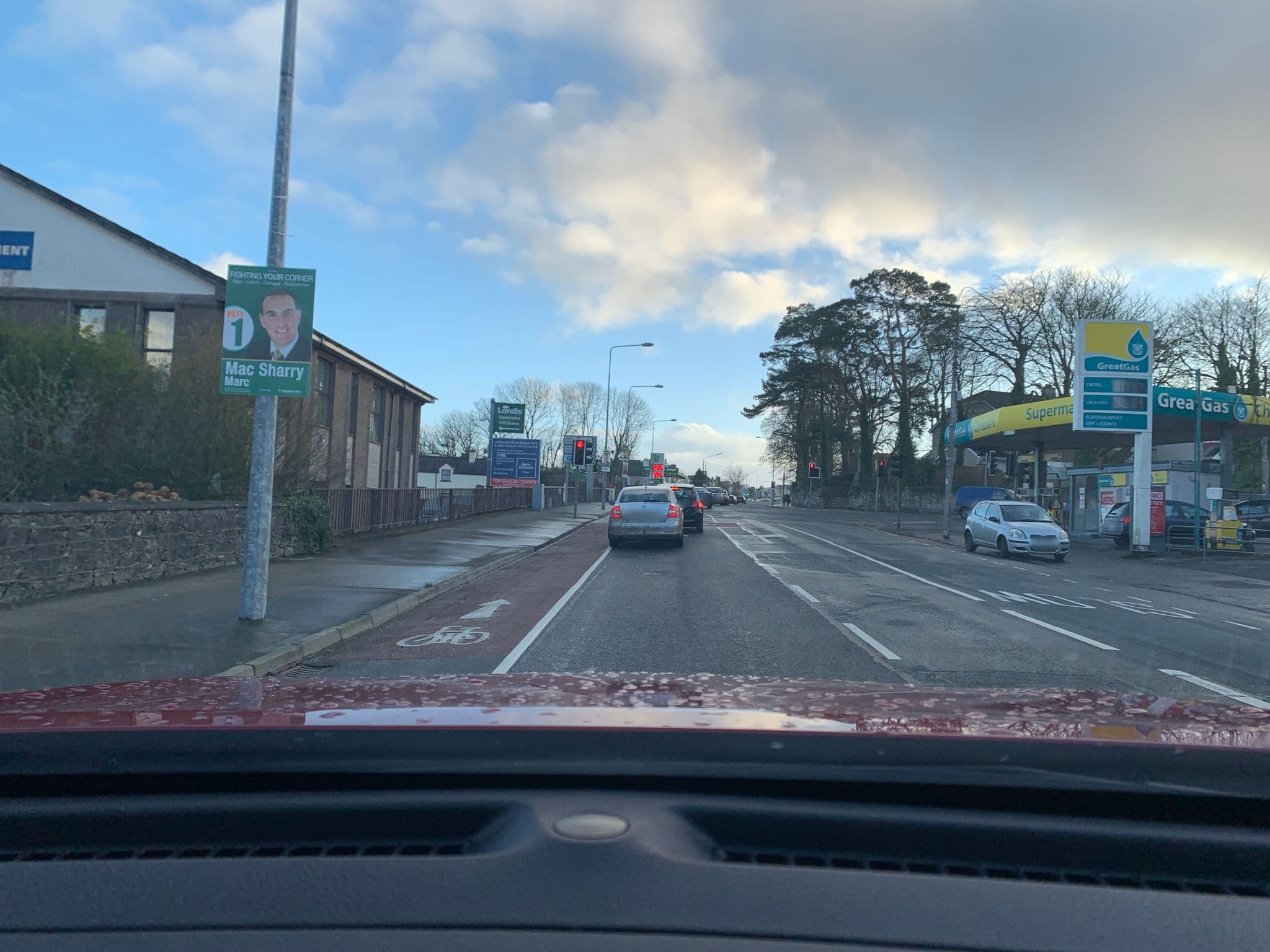 Street view near Pearse Lodge B&B, Sligo — © noelb (CC BY-SA · Mapillary)