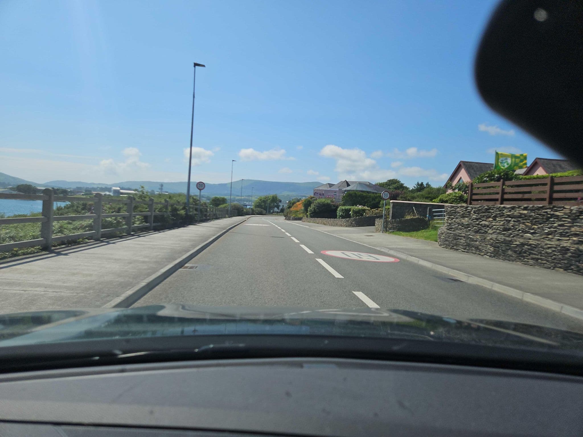 Street view near Sea Breeze, Bantry — © toho (CC BY-SA · Mapillary)
