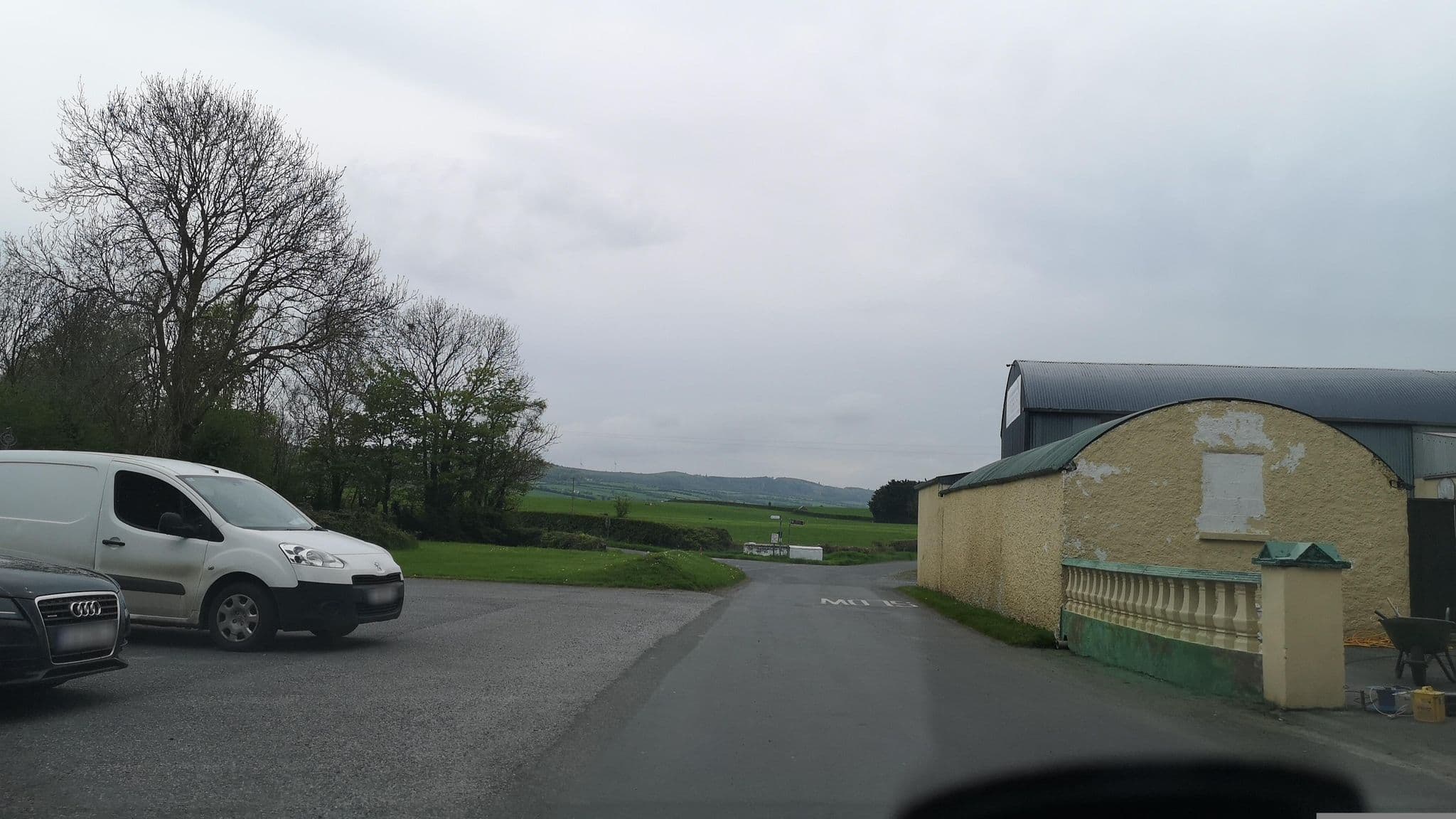 Street view near The Valley Inn, Urlingford — © danfromkilkenny (CC BY-SA · Mapillary)