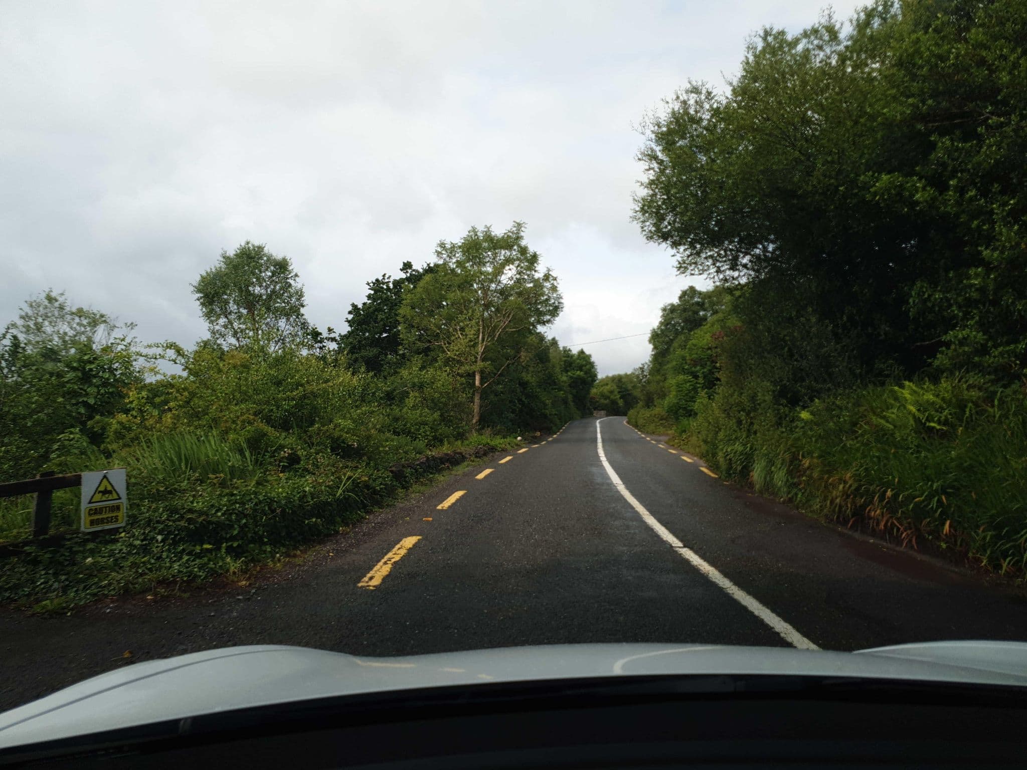 Street view near An Glaisin B&B, Kenmare — © yannakis (CC BY-SA · Mapillary)