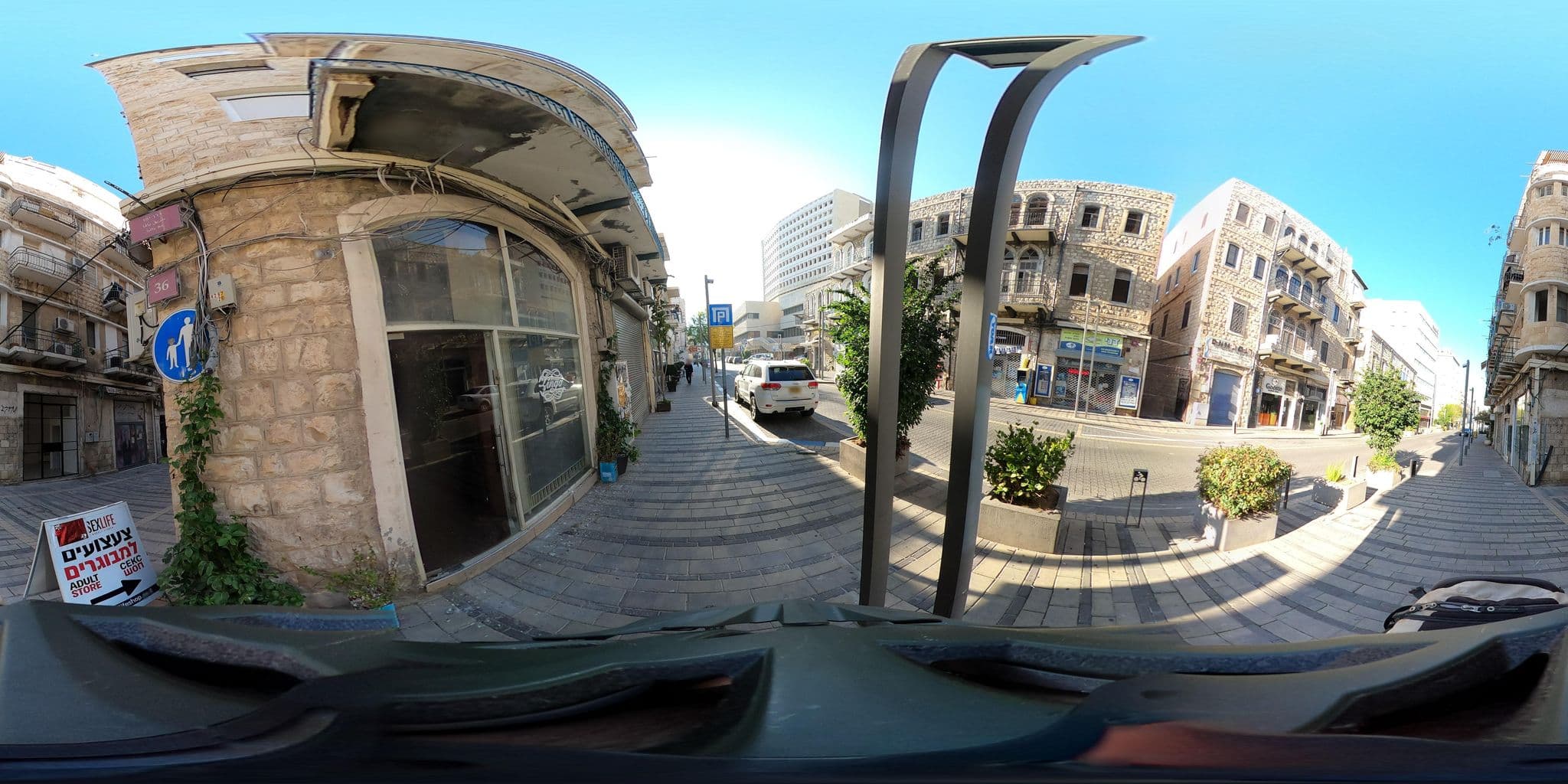 Street view near Port Inn Hostel, Haifa — © ofek (CC BY-SA · Mapillary)