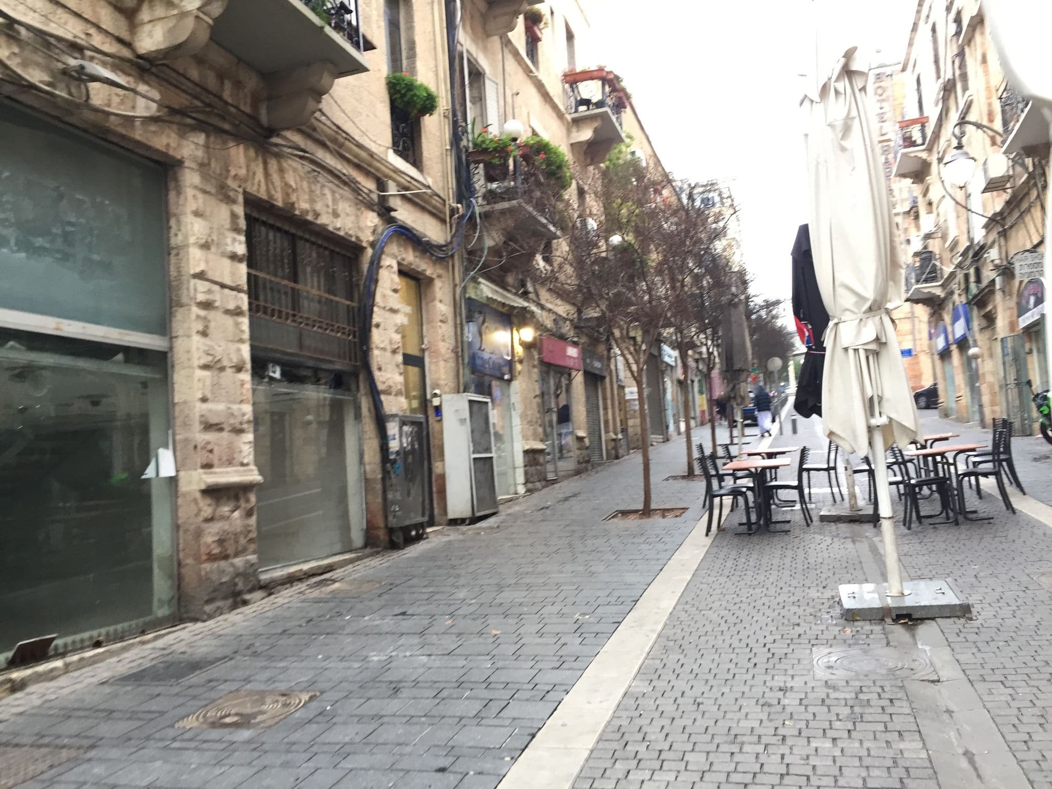 Street view near Kaplan Hotel, West Jerusalem — © richlv (CC BY-SA · Mapillary)