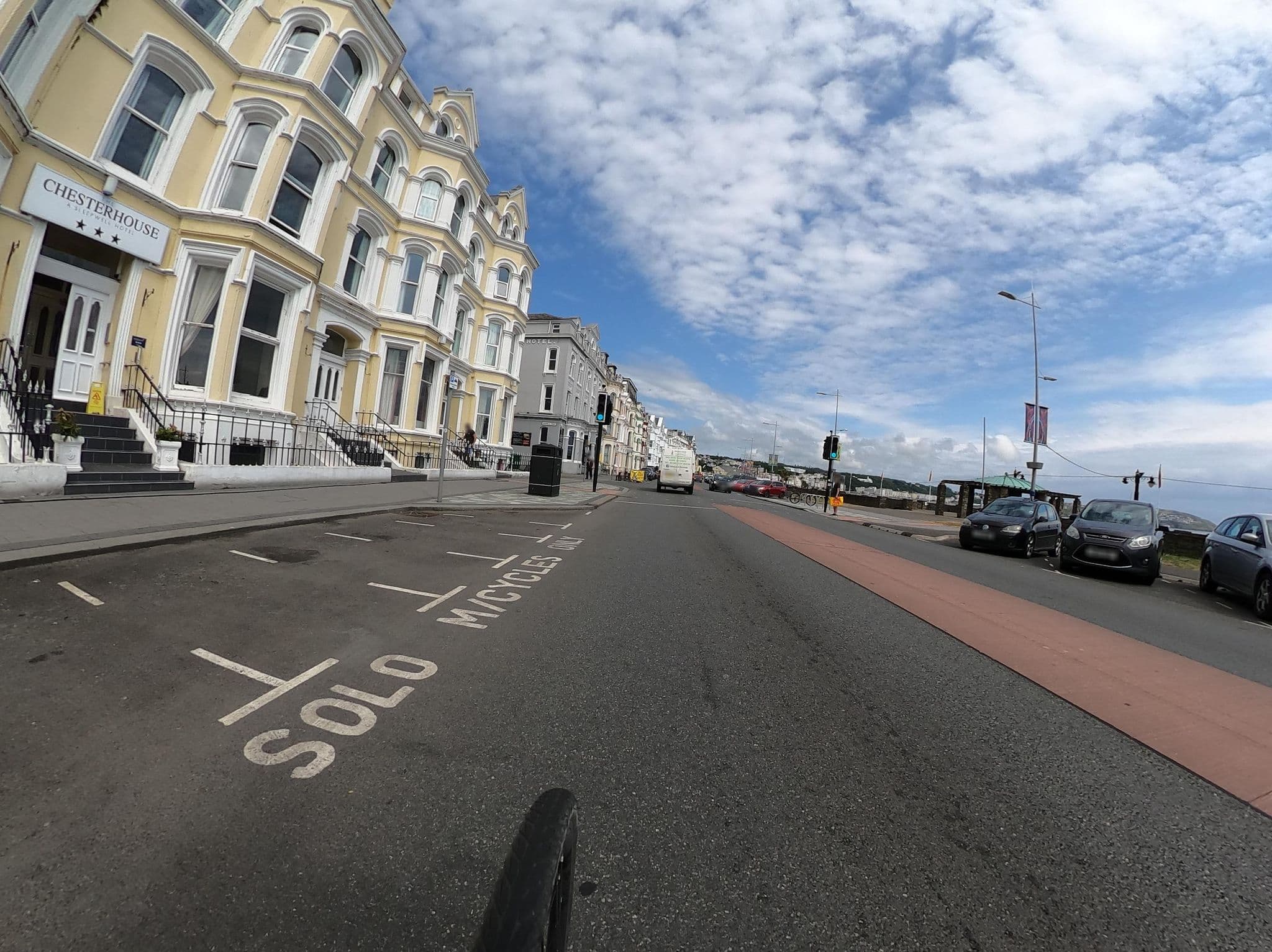 Street view near The Chesterhouse Hotel, Douglas — © dankarran (CC BY-SA · Mapillary)