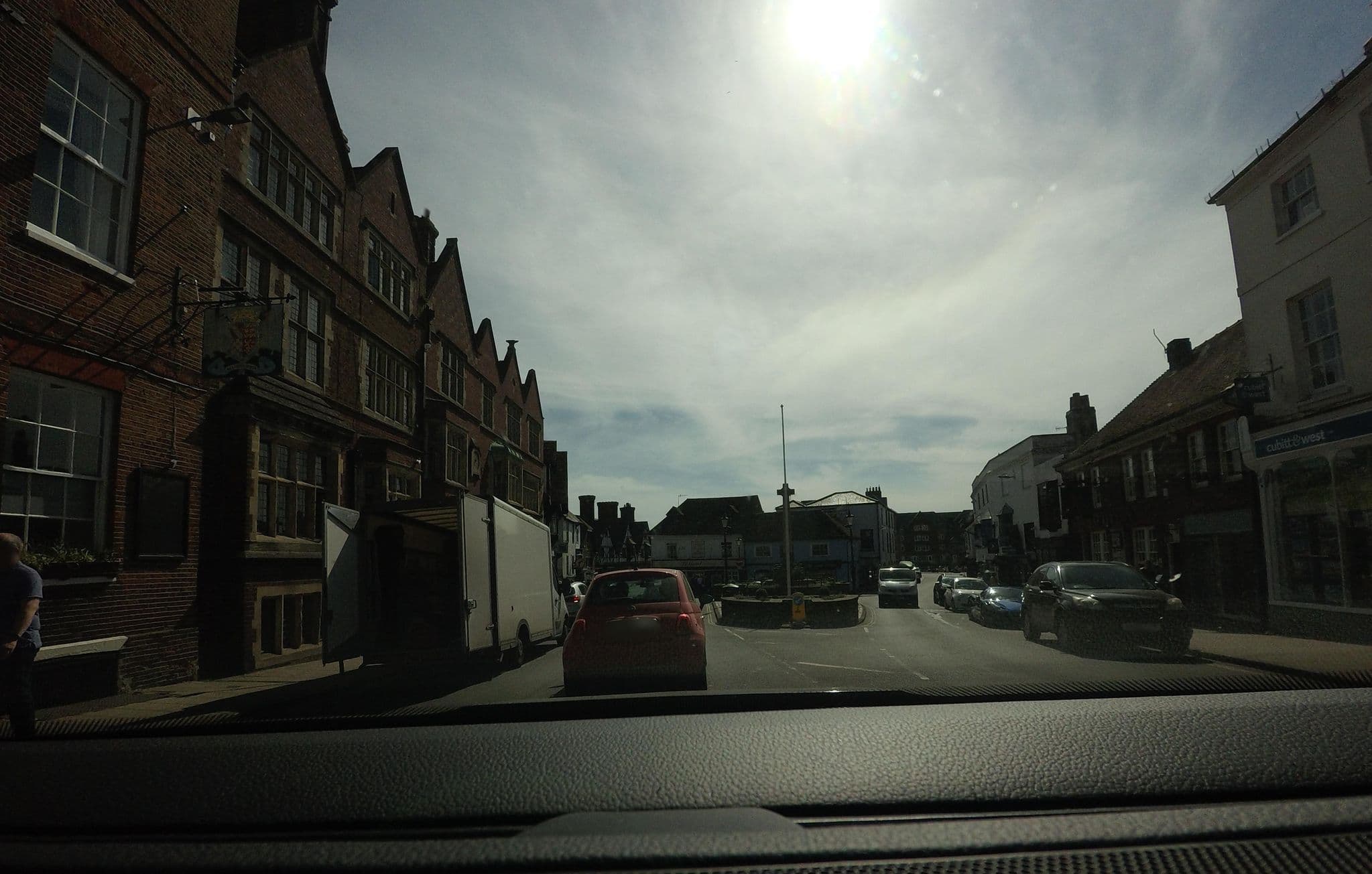 Street view near The Norfolk Arms, Arundel — © tallguy (CC BY-SA · Mapillary)