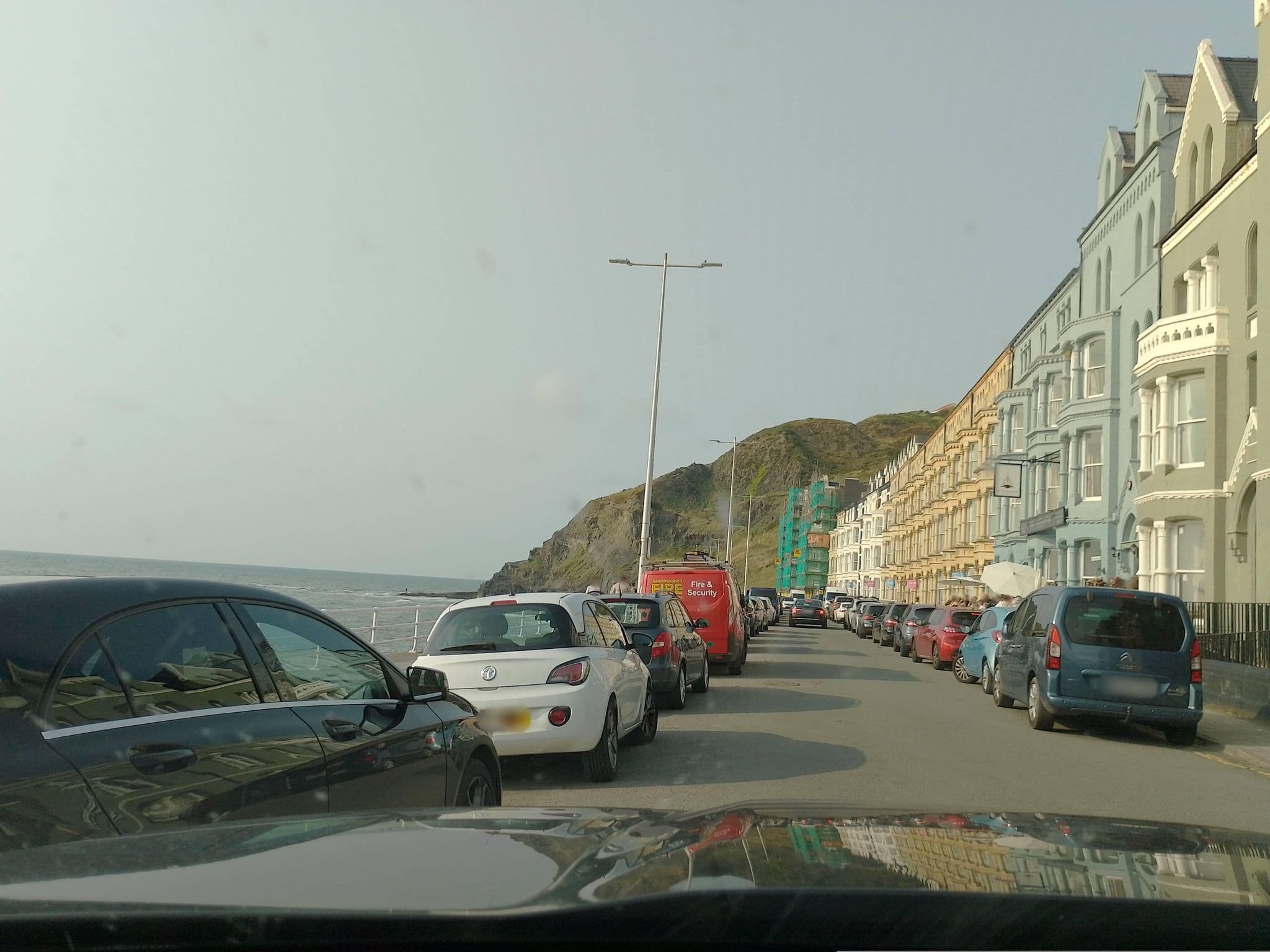 Street view near The Glengower Hotel, Aberystwyth — © laye (CC BY-SA · Mapillary)
