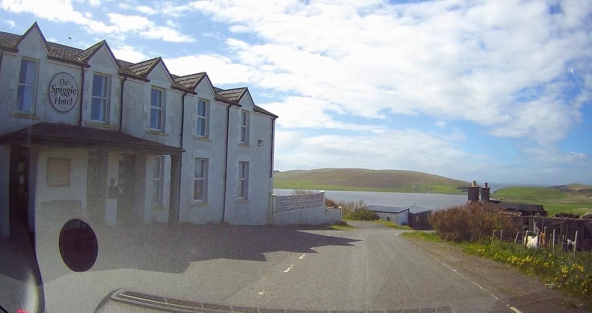 Street view near Spiggie Hotel, Sandwick — © tallguy (CC BY-SA · Mapillary)