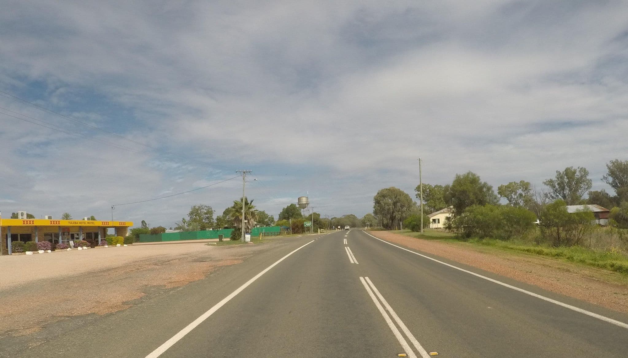 Street view near Yuleba Hotel Motel, Roma — © petescarth (CC BY-SA · Mapillary)