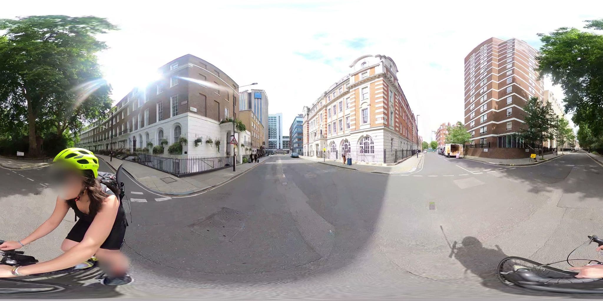 Street view near Mabeldon Court Hotel, King's Cross — © cernbyln (CC BY-SA · Mapillary)