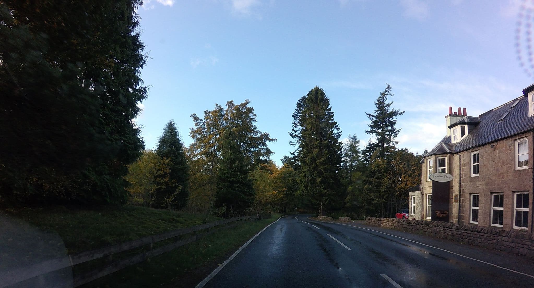Street view near The Rowan Tree Country Hotel, Aviemore — © hobgoblin (CC BY-SA · Mapillary)