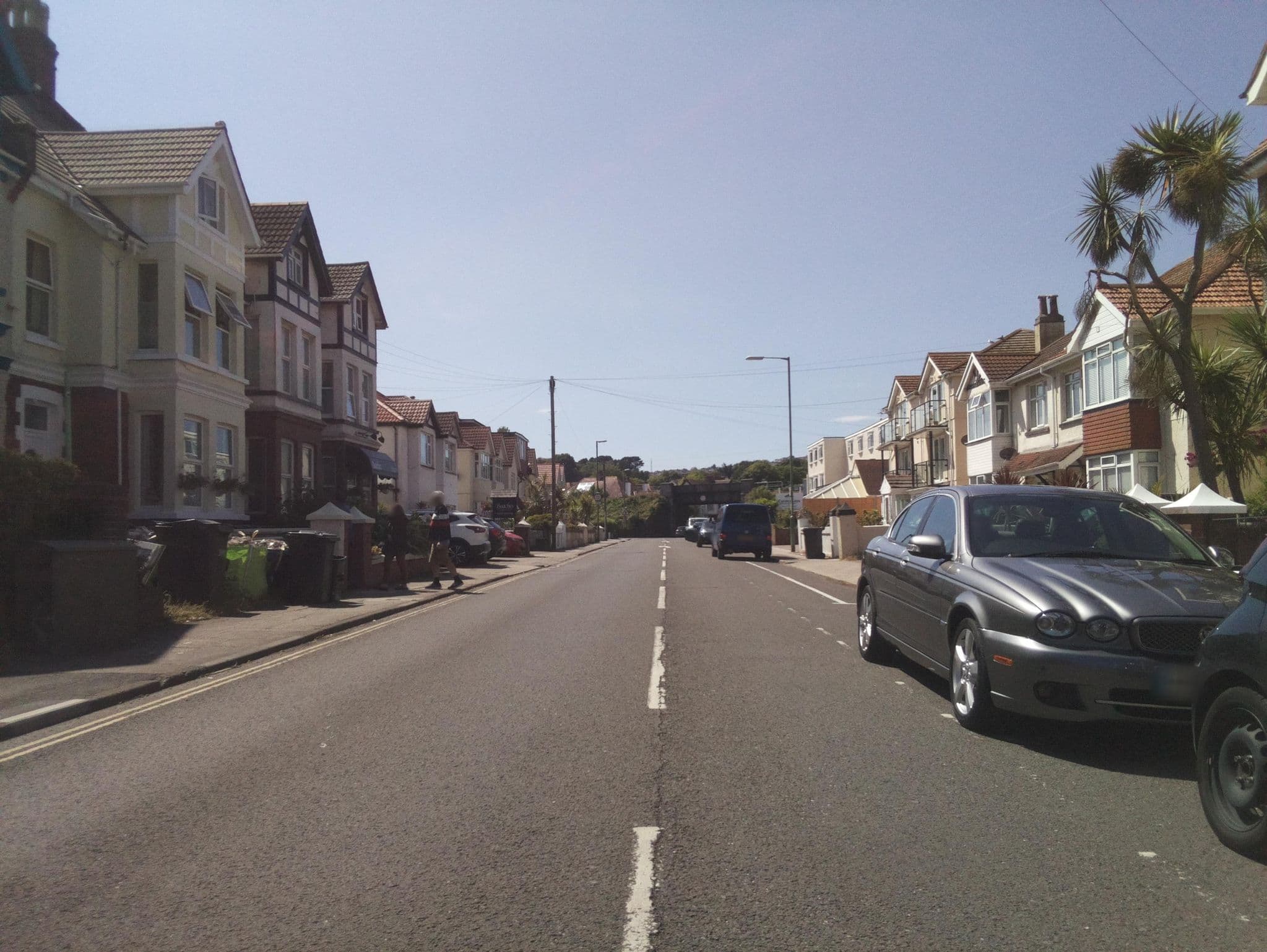 Street view near Beaches B&B, Paignton — © southglos (CC BY-SA · Mapillary)
