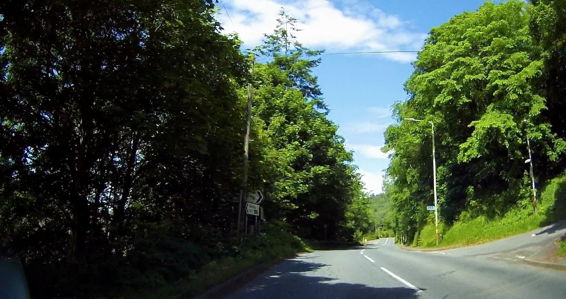 Street view near Logierait Inn, Pitlochry — © tallguy (CC BY-SA · Mapillary)