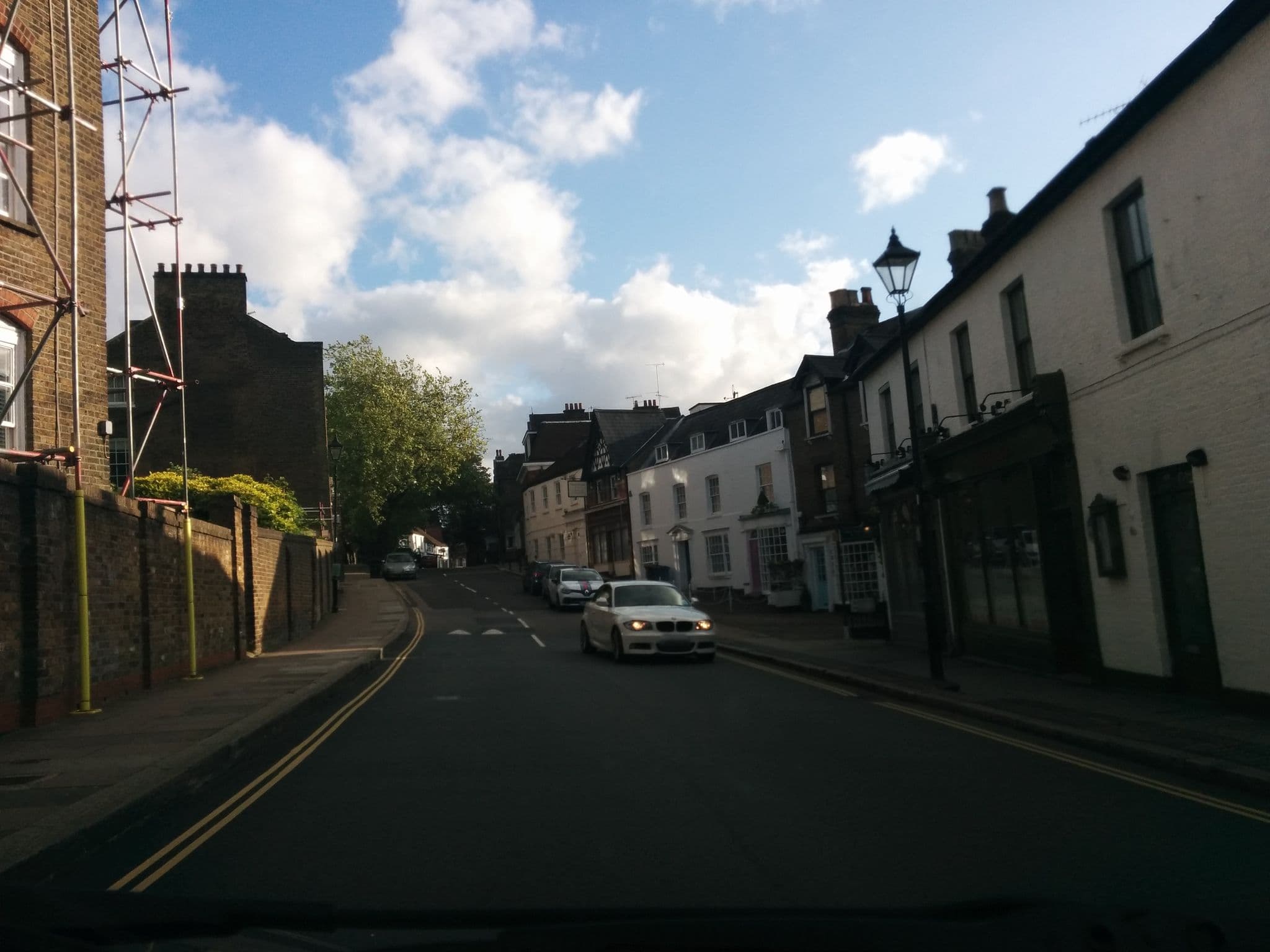 Street view near Old Etonian Hotel, Harrow on the Hill — © firefishy (CC BY-SA · Mapillary)