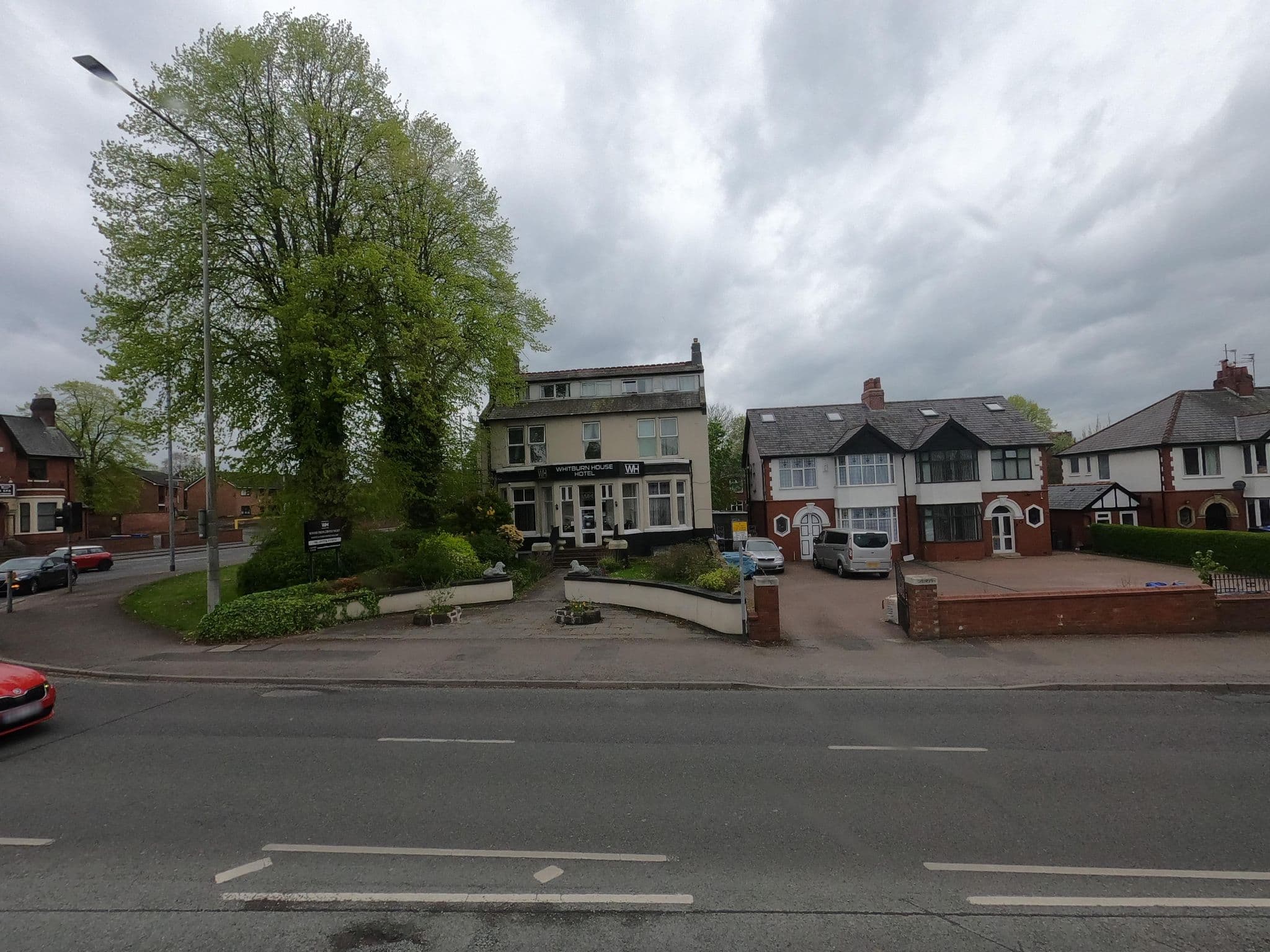 Street view near Whitburn House Hotel, Preston — © tonys999 (CC BY-SA · Mapillary)