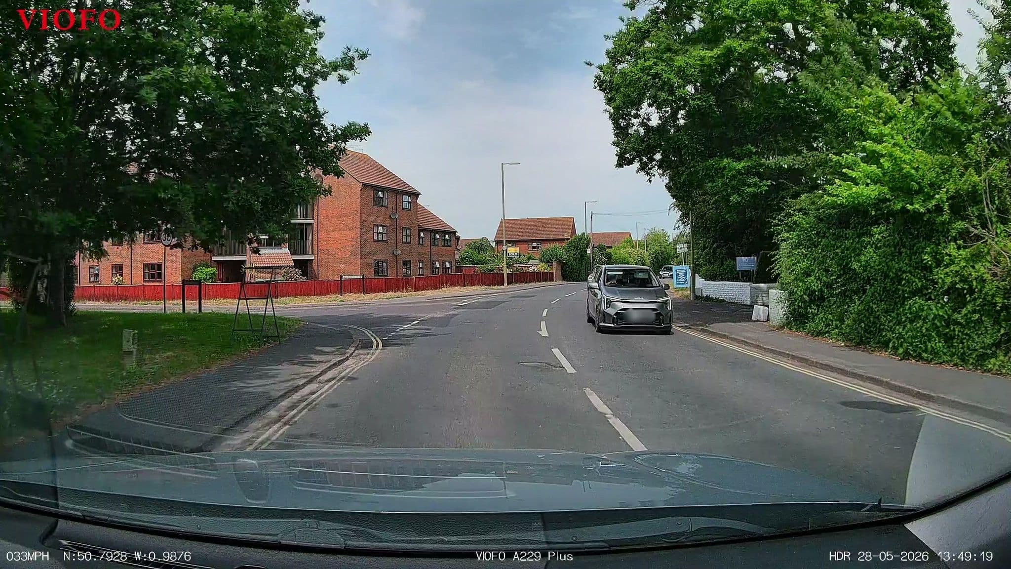 Street view near The Newtown House Hotel, South Hayling — © RyanBush (CC BY-SA · Mapillary)