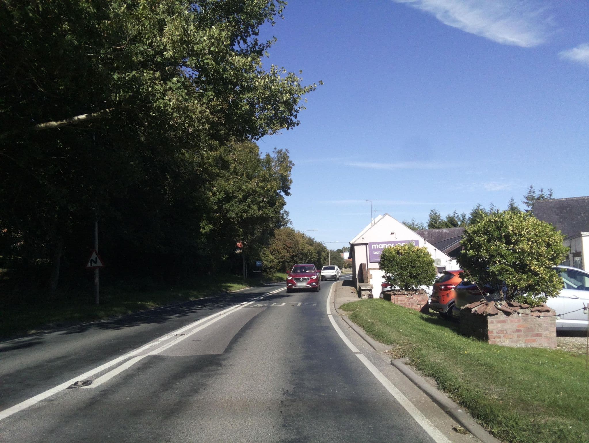 Street view near Manor Court, Bridlington — © southglos (CC BY-SA · Mapillary)