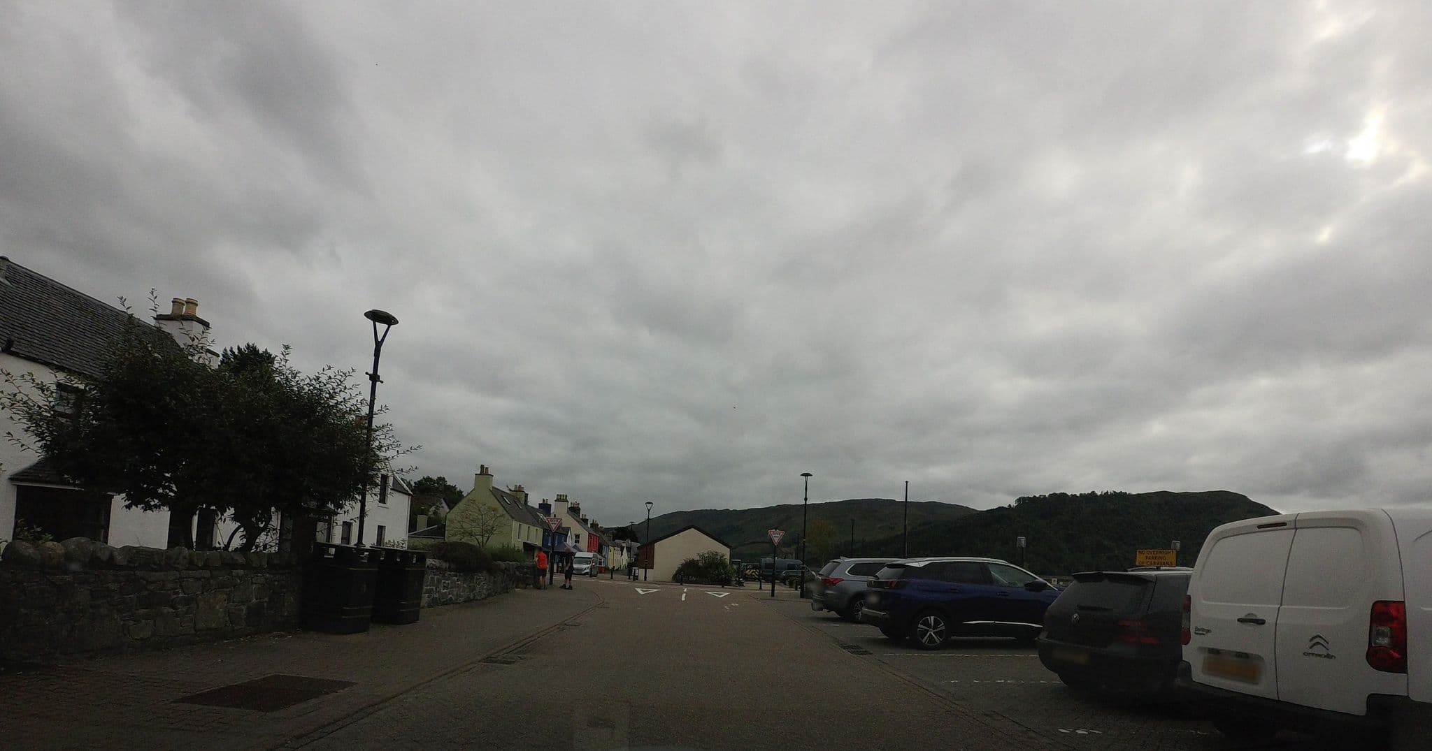 Street view near Dornie Hotel, Portree