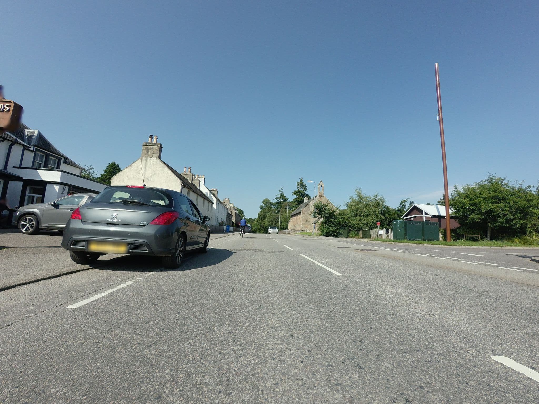 Street view near Novar Arms Hotel, Evanton — © tallguy (CC BY-SA · Mapillary)