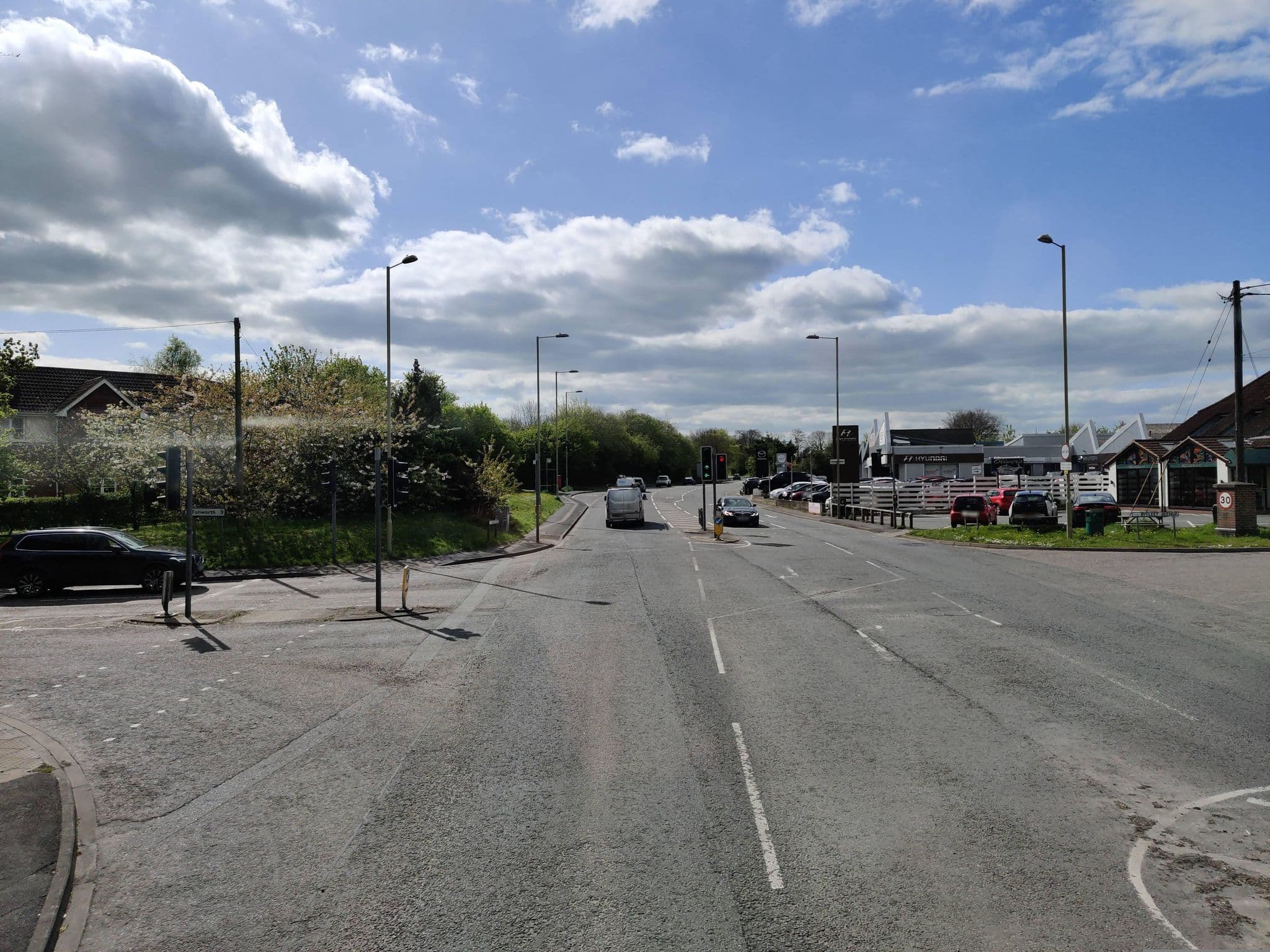Street view near Old Basing Bed & Breakfast, Old Basing — © jpennycook (CC BY-SA · Mapillary)