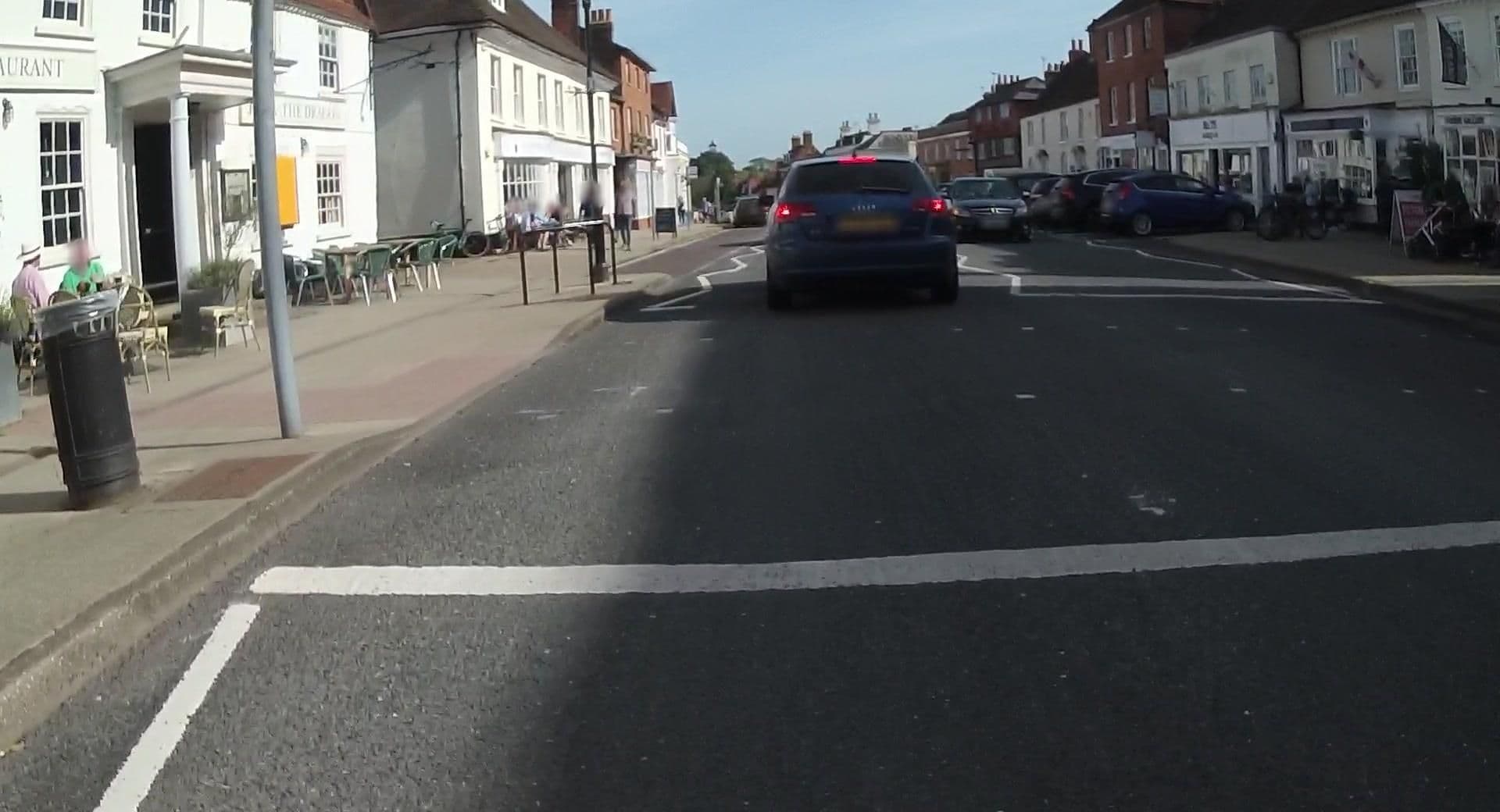 Street view near Bel & the Dragon at The George, Odiham — © jpennycook (CC BY-SA · Mapillary)