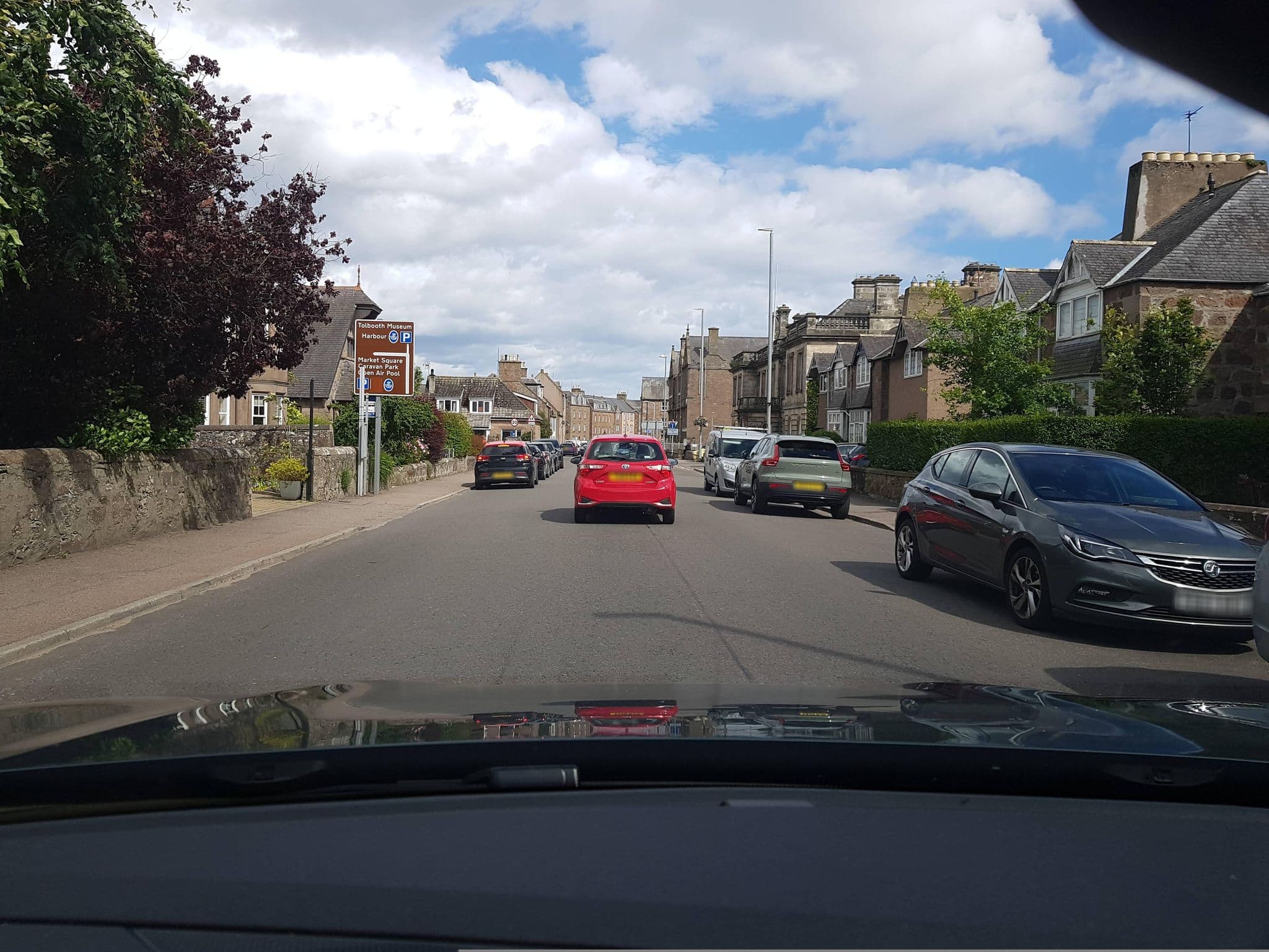Street view near Glencairn B&B, Stonehaven — © toho (CC BY-SA · Mapillary)