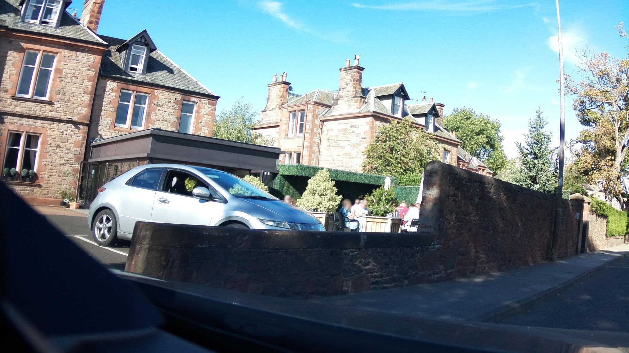 Street view near Nether Abbey Hotel, North Berwick — © southglos (CC BY-SA · Mapillary)