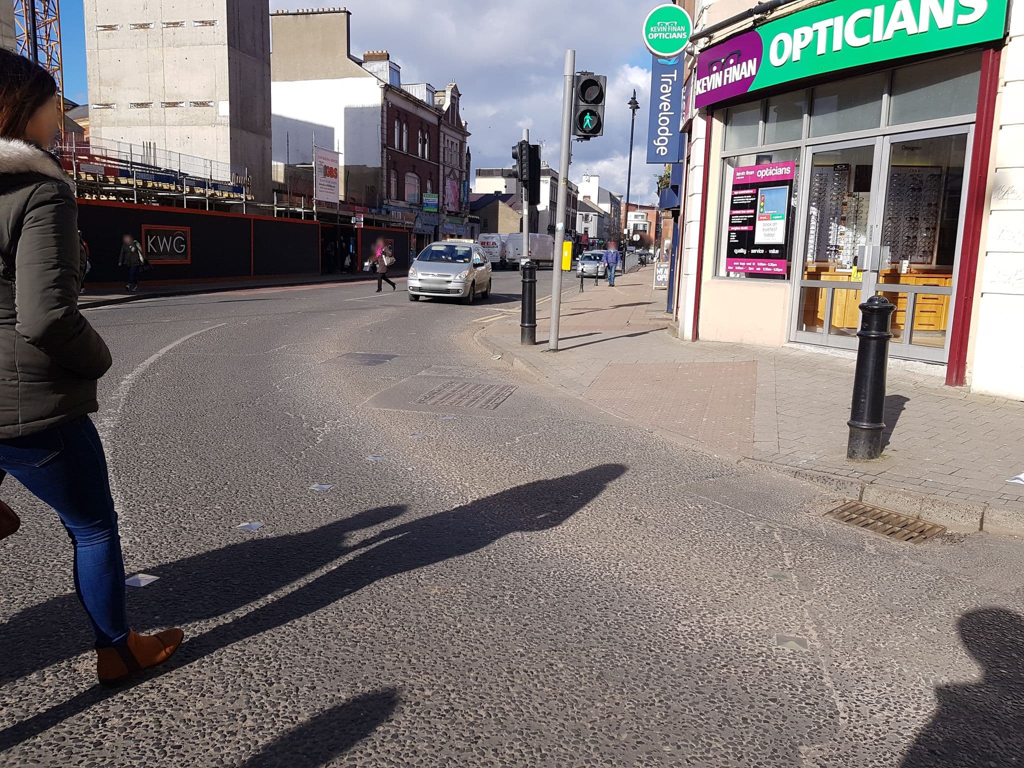 Street view near Travelodge Derry, Derry — © matthewitt (CC BY-SA · Mapillary)