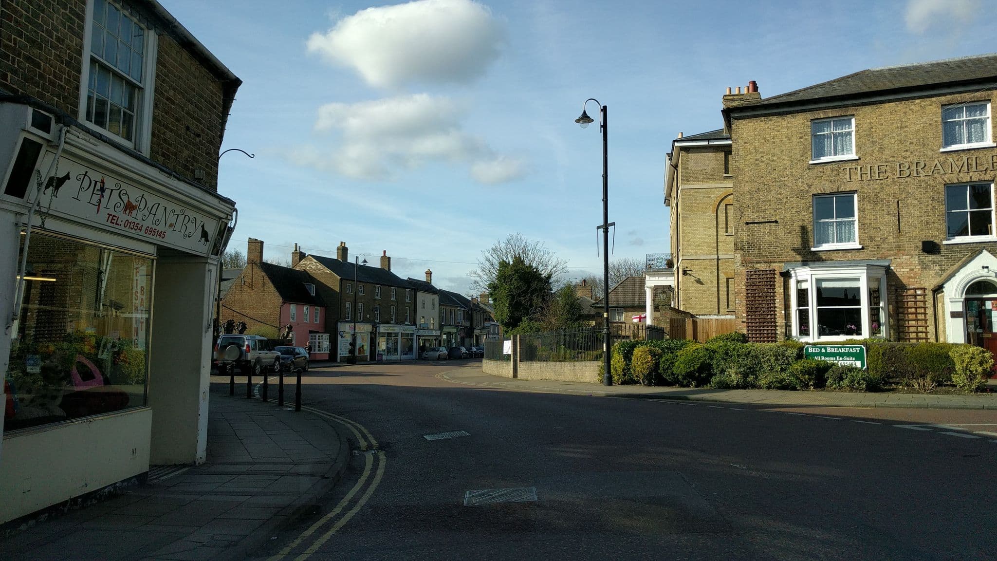 Street view near The George Hotel, Chatteris — © adam2 (CC BY-SA · Mapillary)
