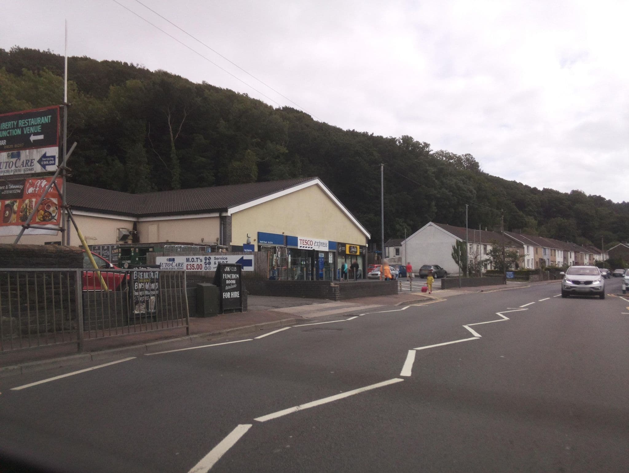 Street view near Chequers, Briton Ferry — © southglos (CC BY-SA · Mapillary)