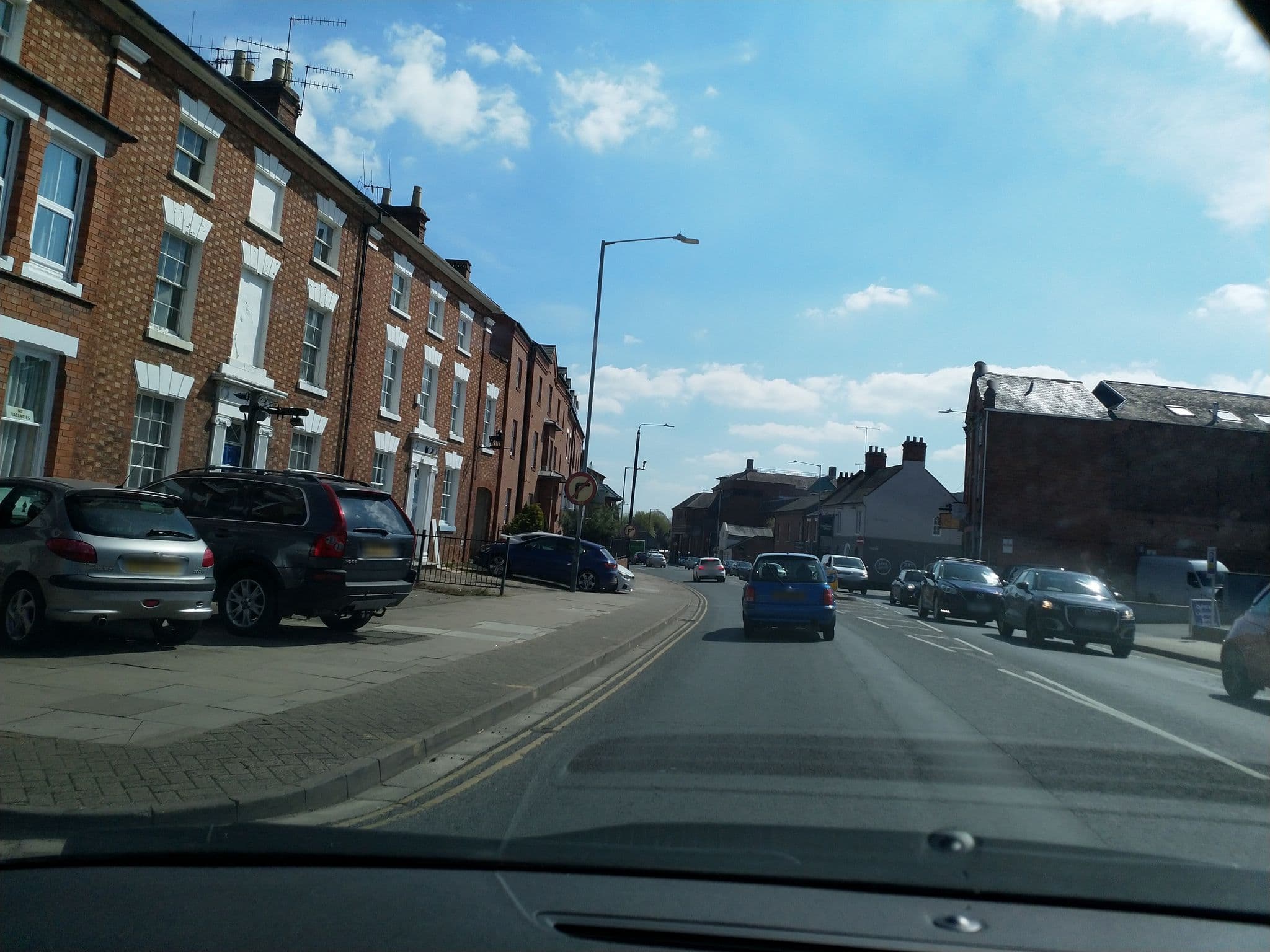 Street view near Courtland B&B, Stratford-upon-Avon — © laye (CC BY-SA · Mapillary)