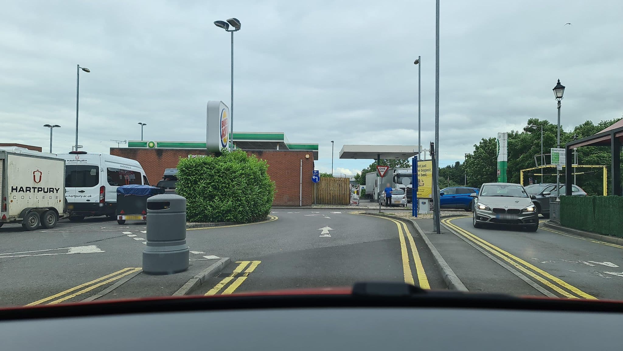 Street view near Travelodge, North Petherton — © alexanderar (CC BY-SA · Mapillary)