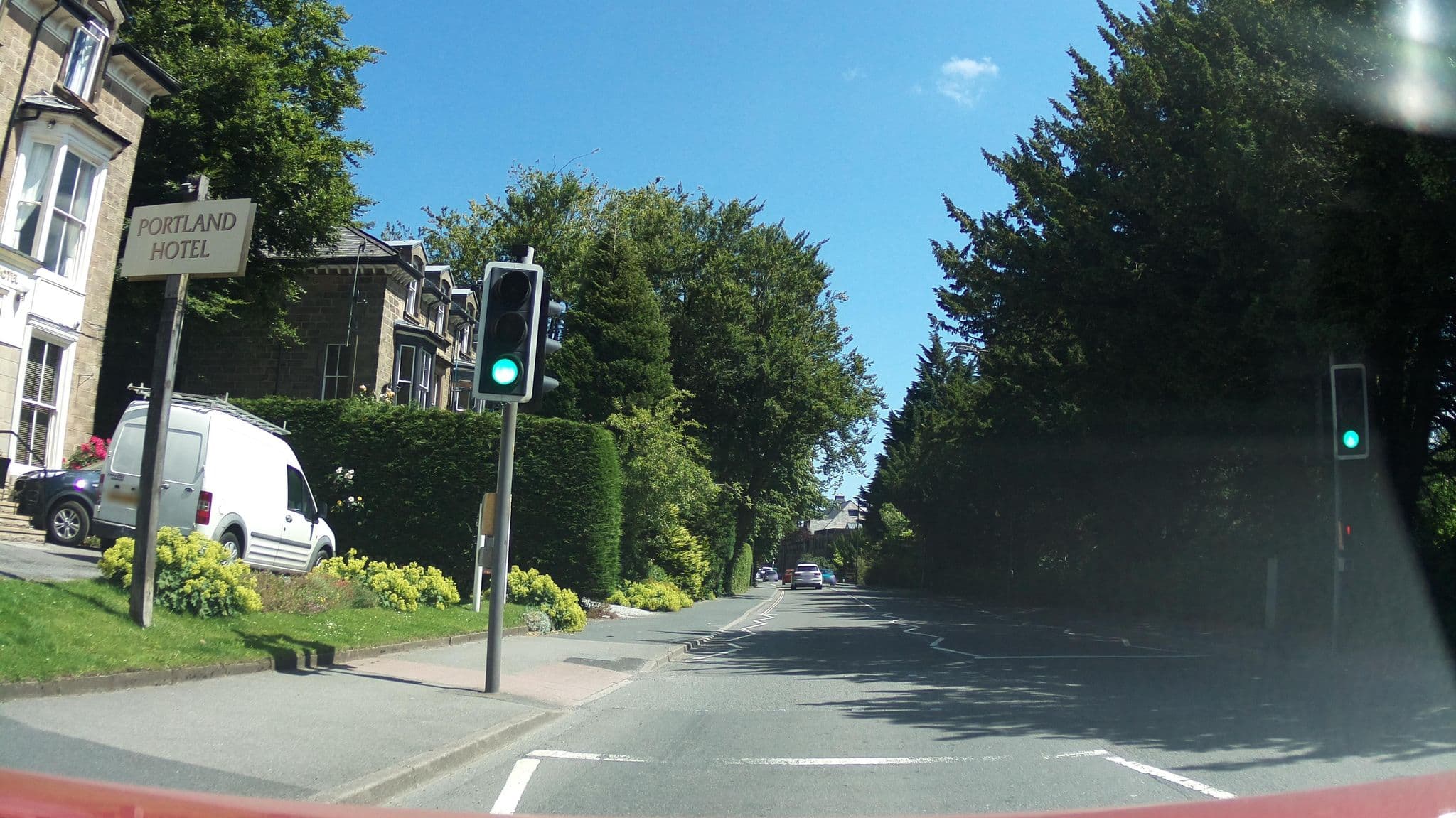 Street view near Portland Hotel, Buxton — © southglos (CC BY-SA · Mapillary)