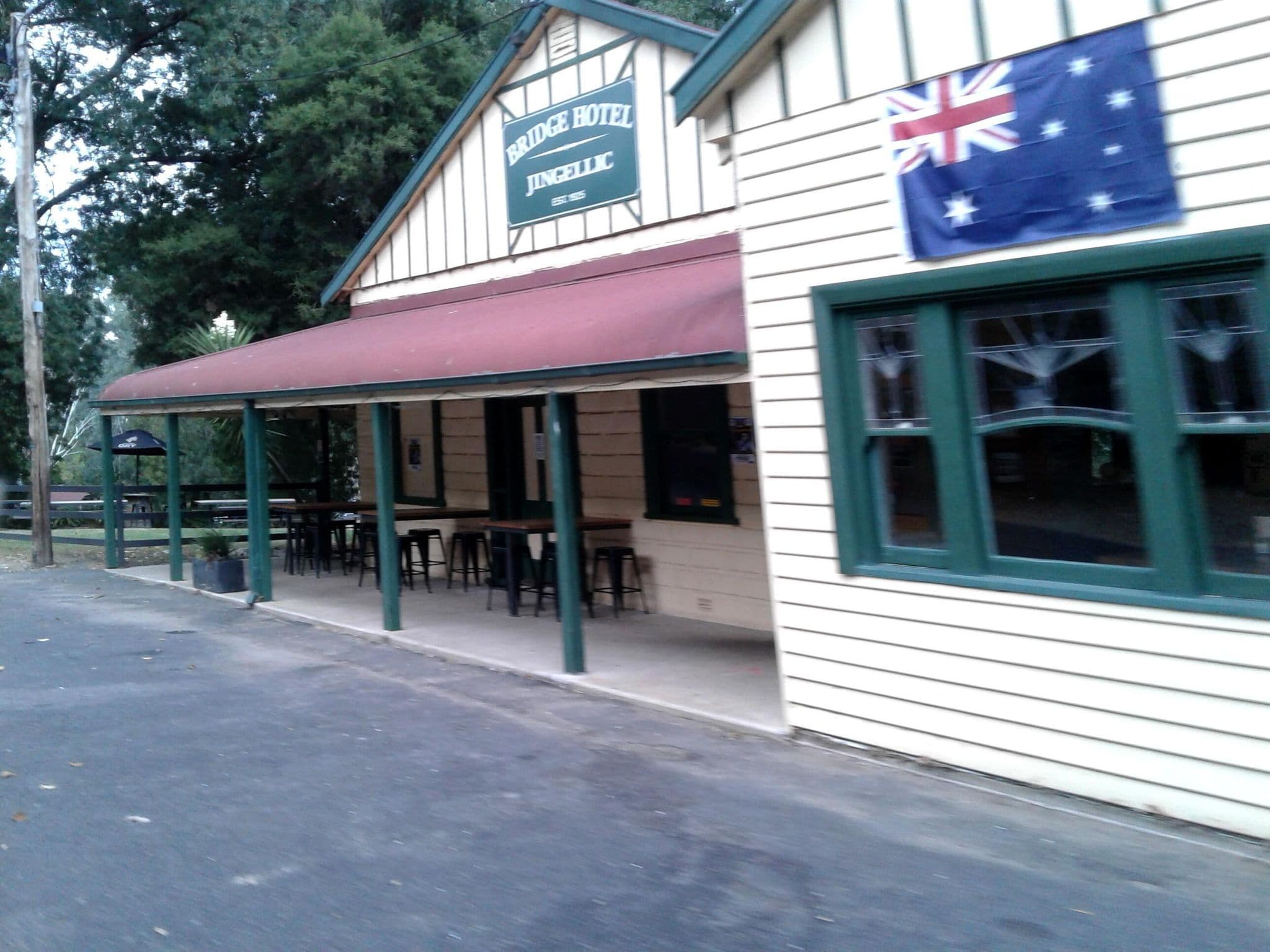 Street view near Bridge Hotel, Tumbarumba — © bob3bob3 (CC BY-SA · Mapillary)