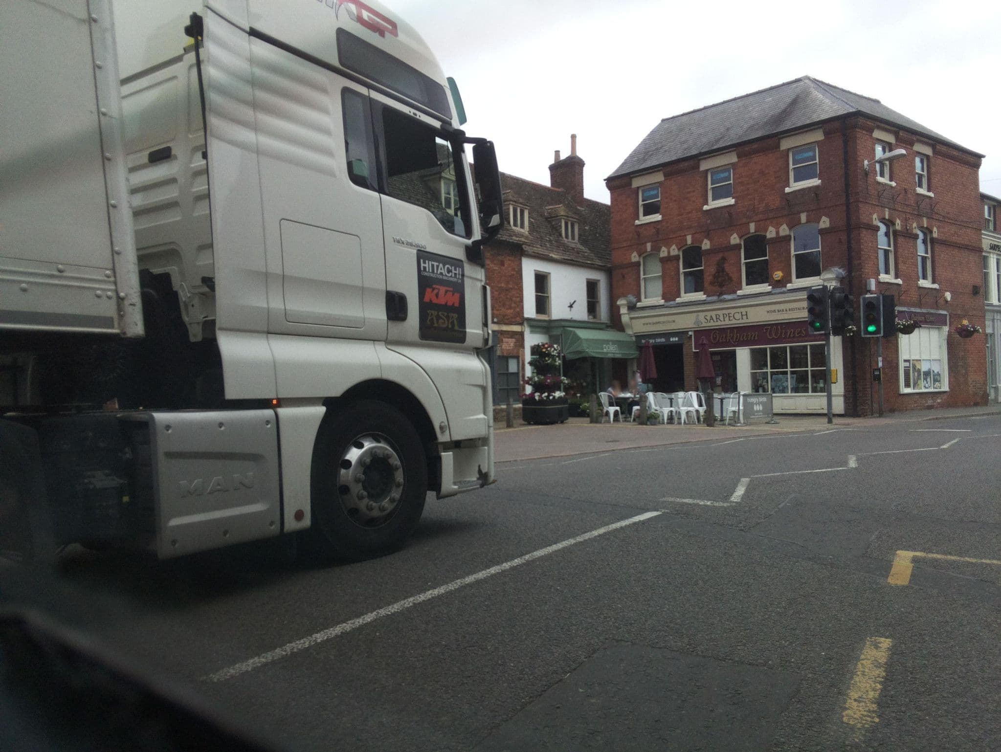 Street view near The George Inn, Oakham — © southglos (CC BY-SA · Mapillary)