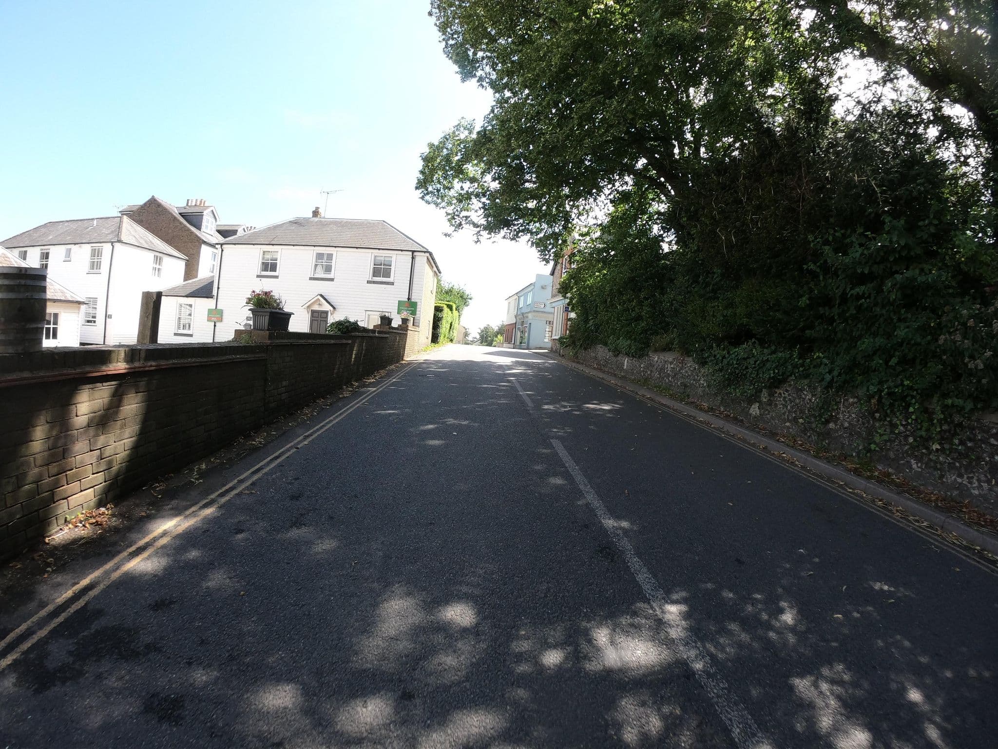 Street view near White Cliff Hotel, Dover — © joostjakob (CC BY-SA · Mapillary)