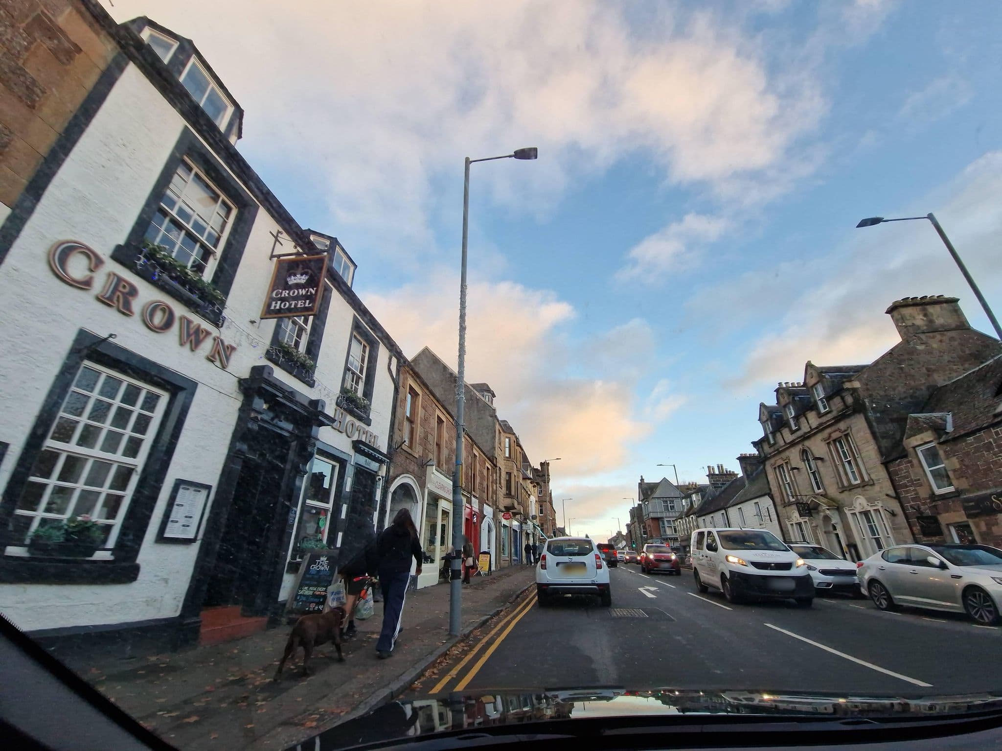 Street view near Crown Hotel, Callander — © houtari (CC BY-SA · Mapillary)