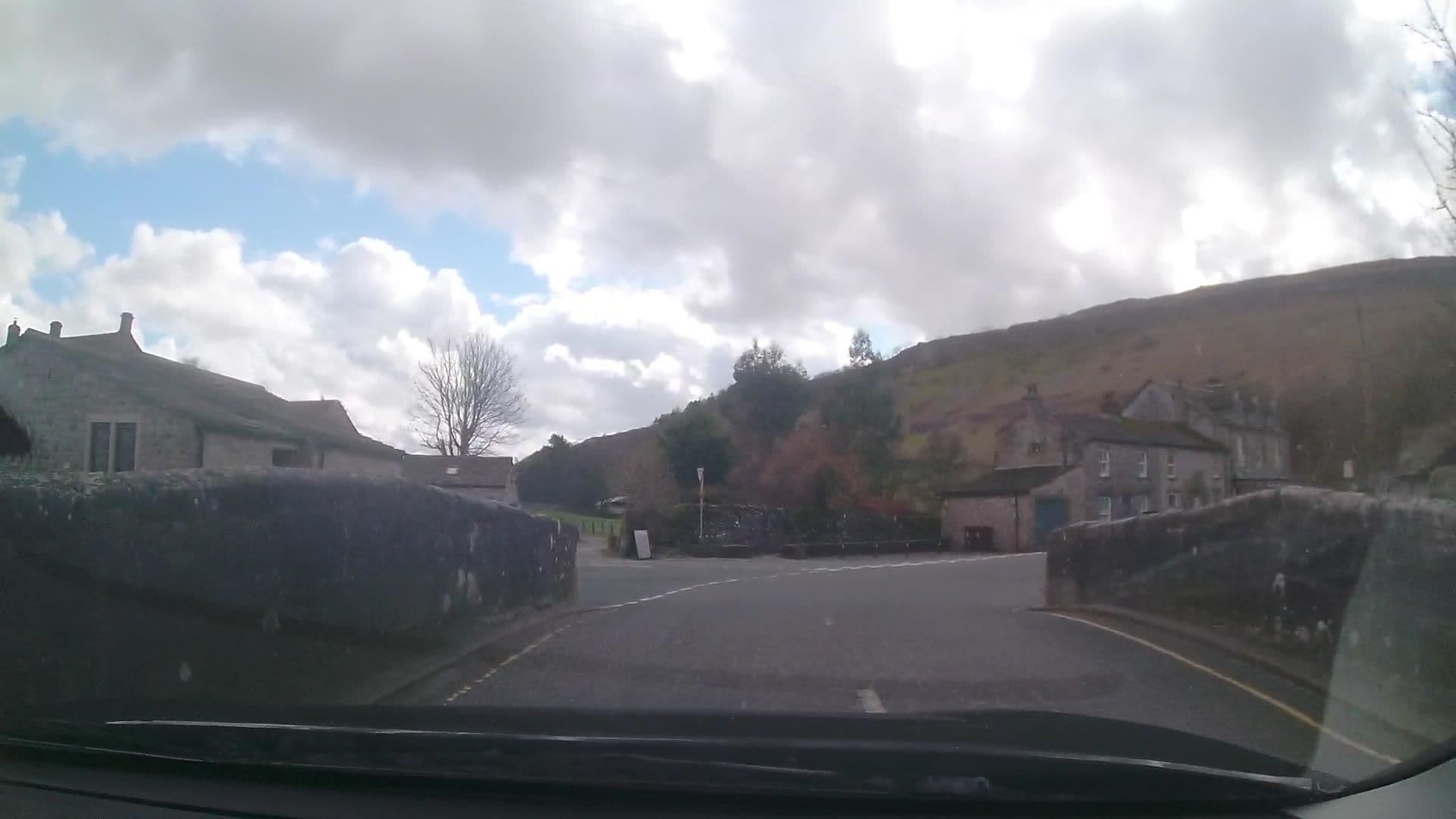 Street view near The Racehorses, Grassington — © trigpoint (CC BY-SA · Mapillary)