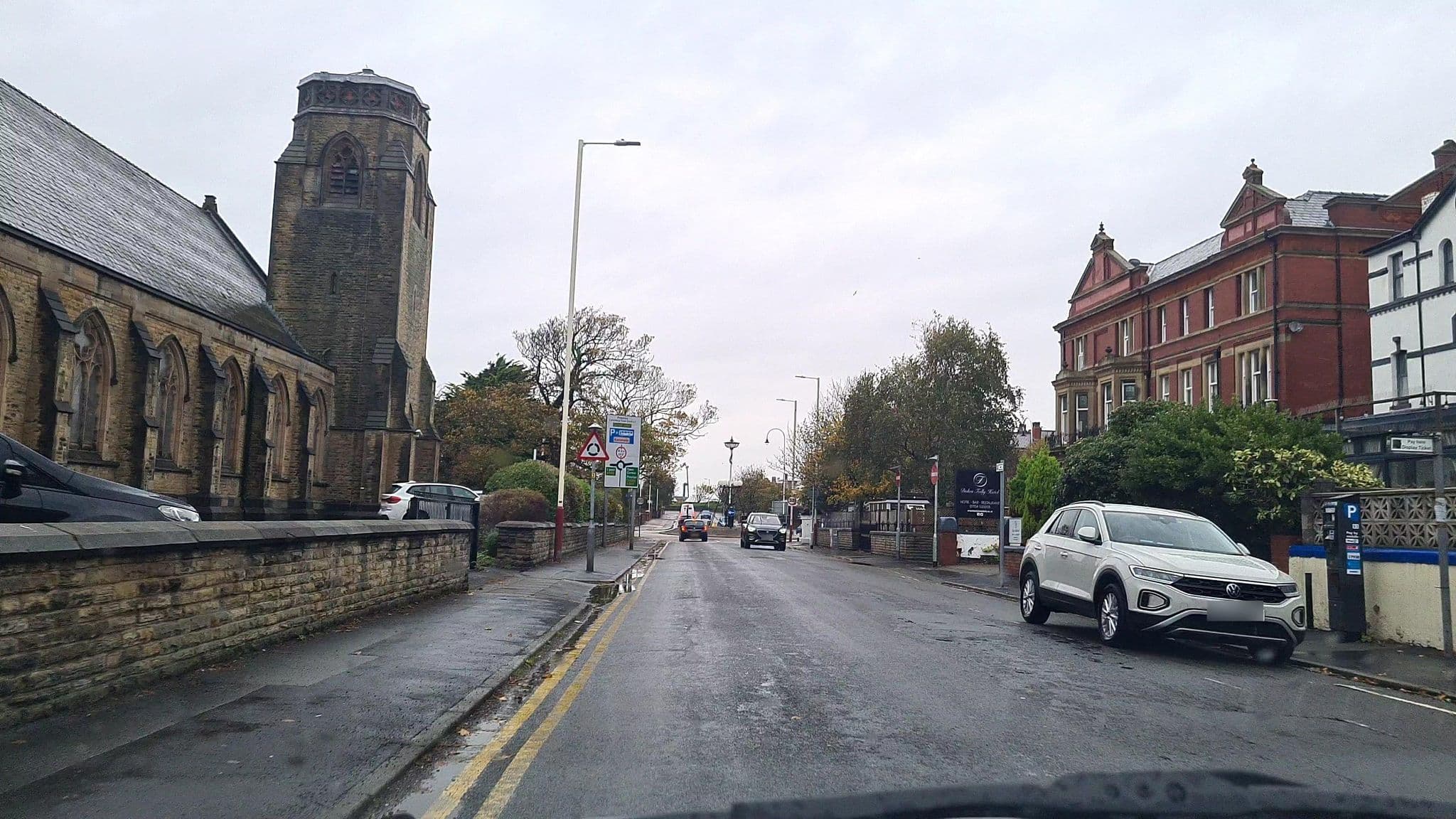 Street view near Dukes Folly, Southport — © mappo2 (CC BY-SA · Mapillary)