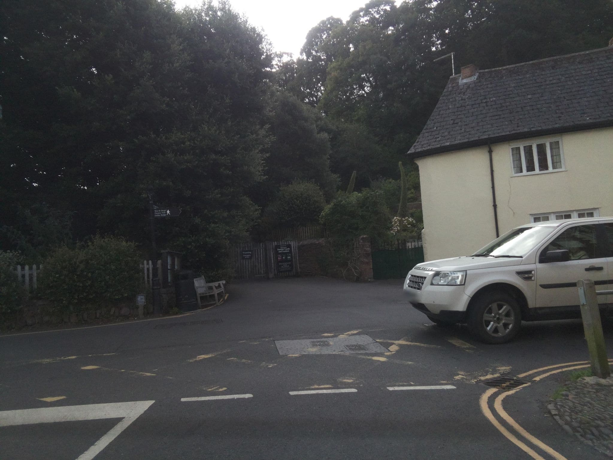 Street view near Spears Cross Hotel, Minehead — © southglos (CC BY-SA · Mapillary)