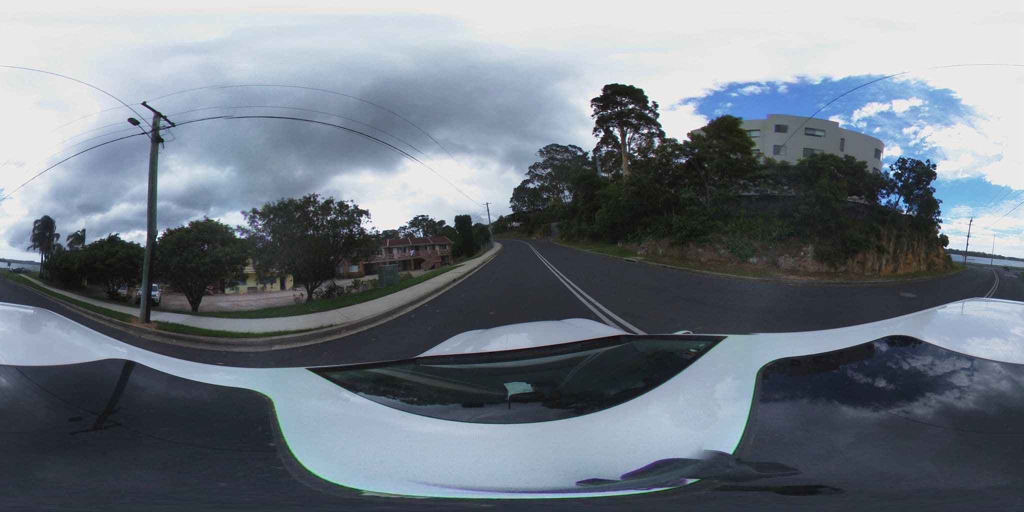 Street view near Beach Drive Motel, Batemans Bay — © eneerhut (CC BY-SA · Mapillary)