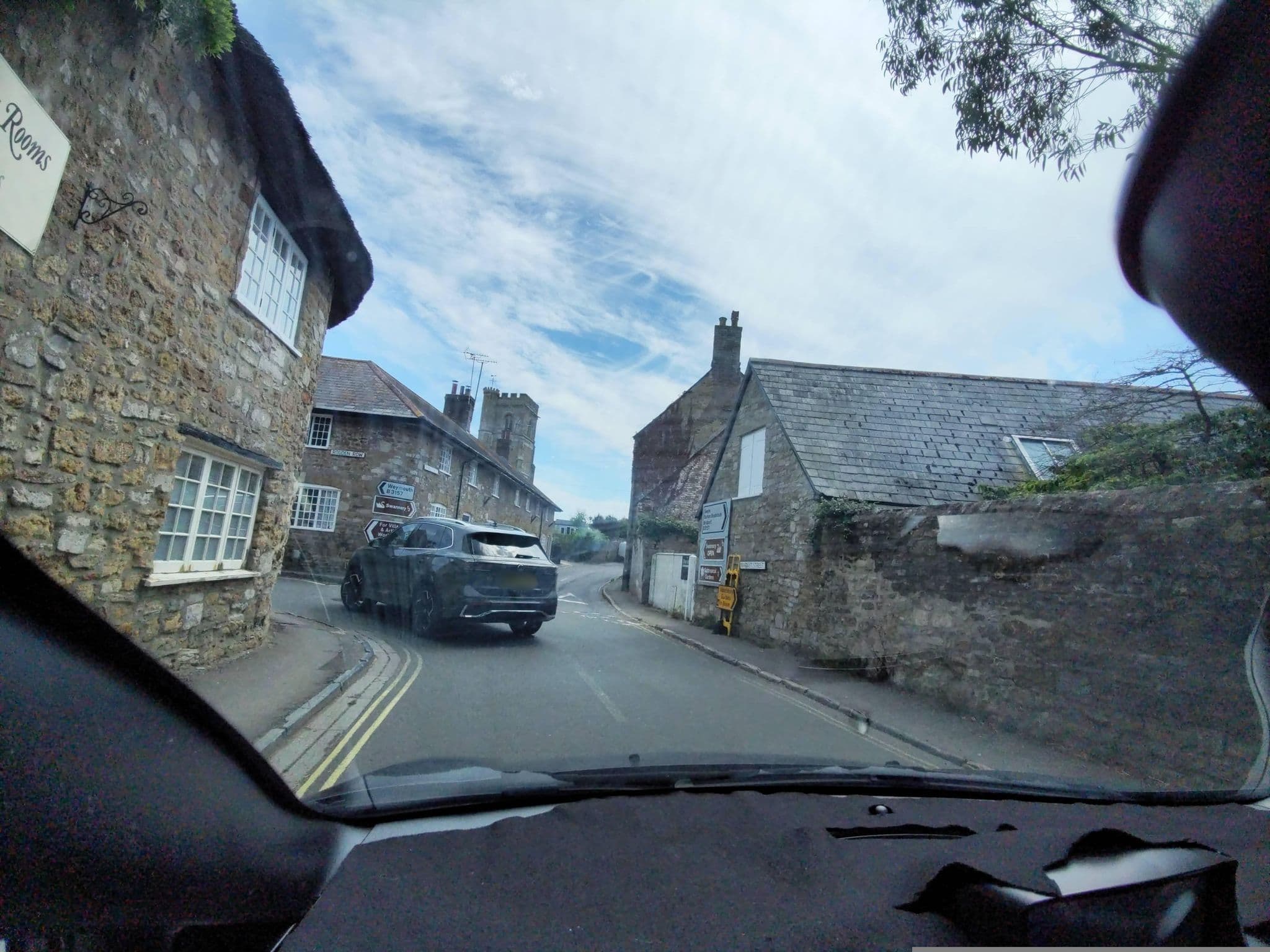 Street view near Patricia's B&B, Chickerell — © WaggyDog (CC BY-SA · Mapillary)
