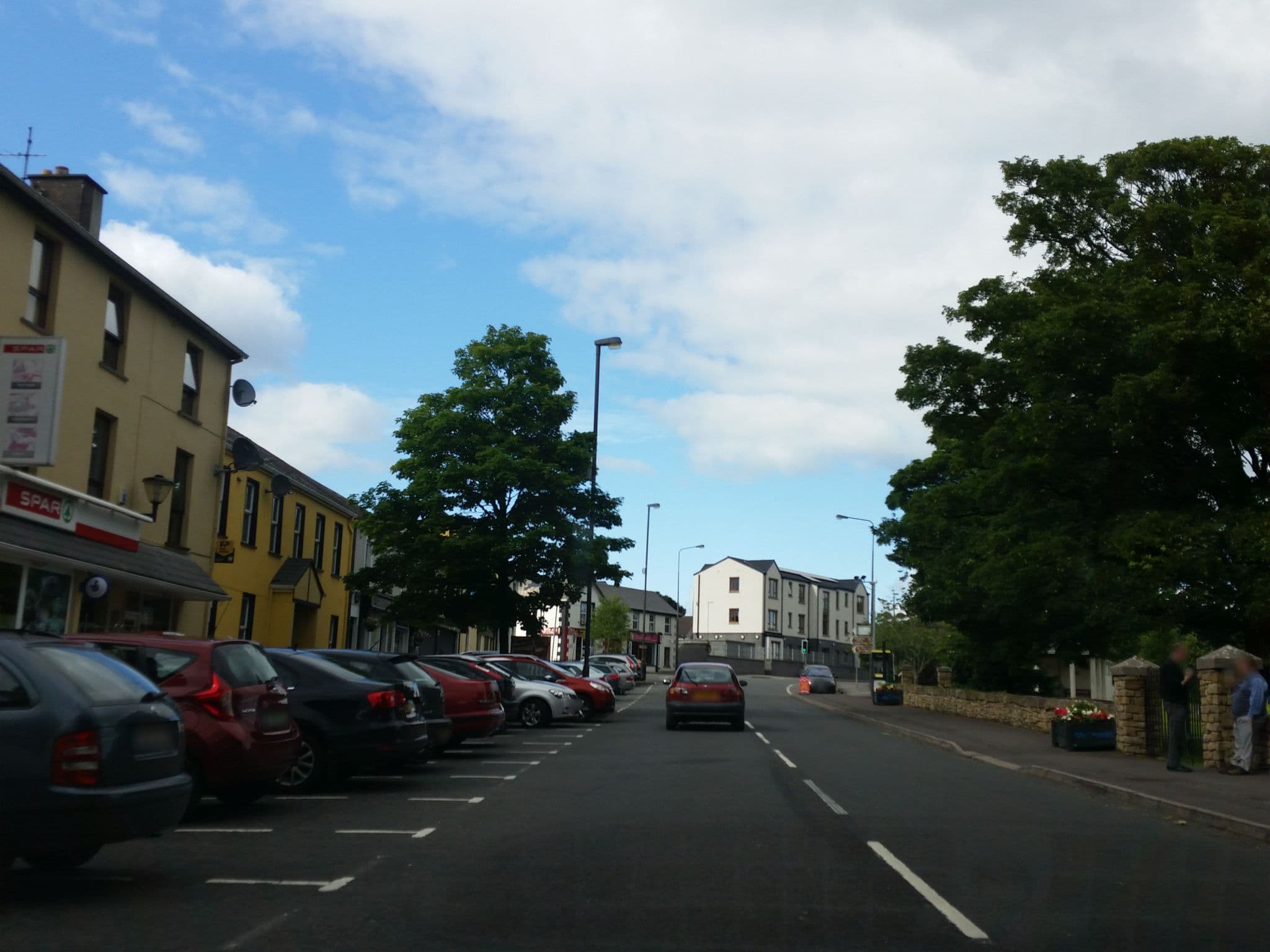 Street view near Customs House Inn, Enniskillen — © mcda (CC BY-SA · Mapillary)
