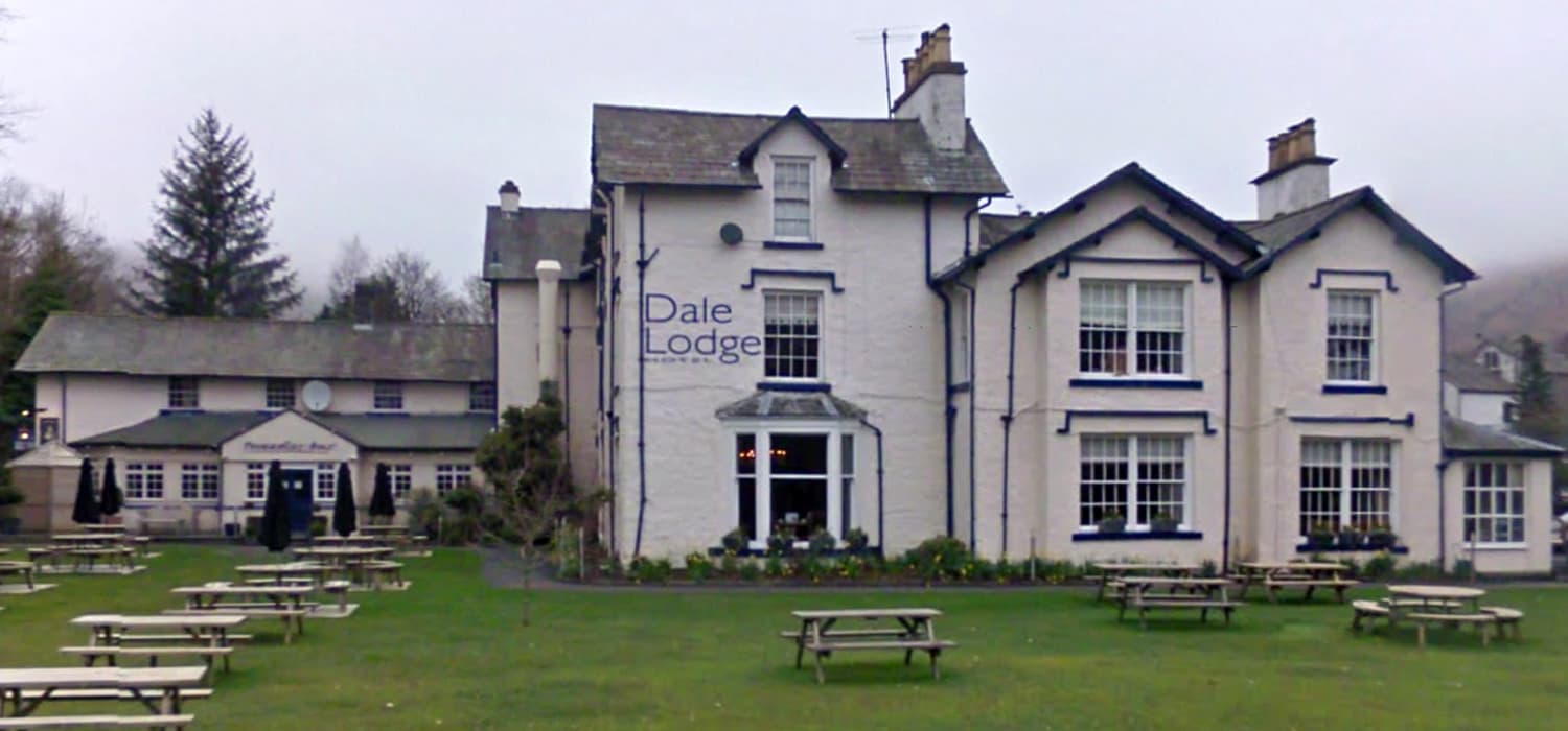 Dale Lodge Hotel (via Wikimedia Commons, CC BY-SA 4.0)