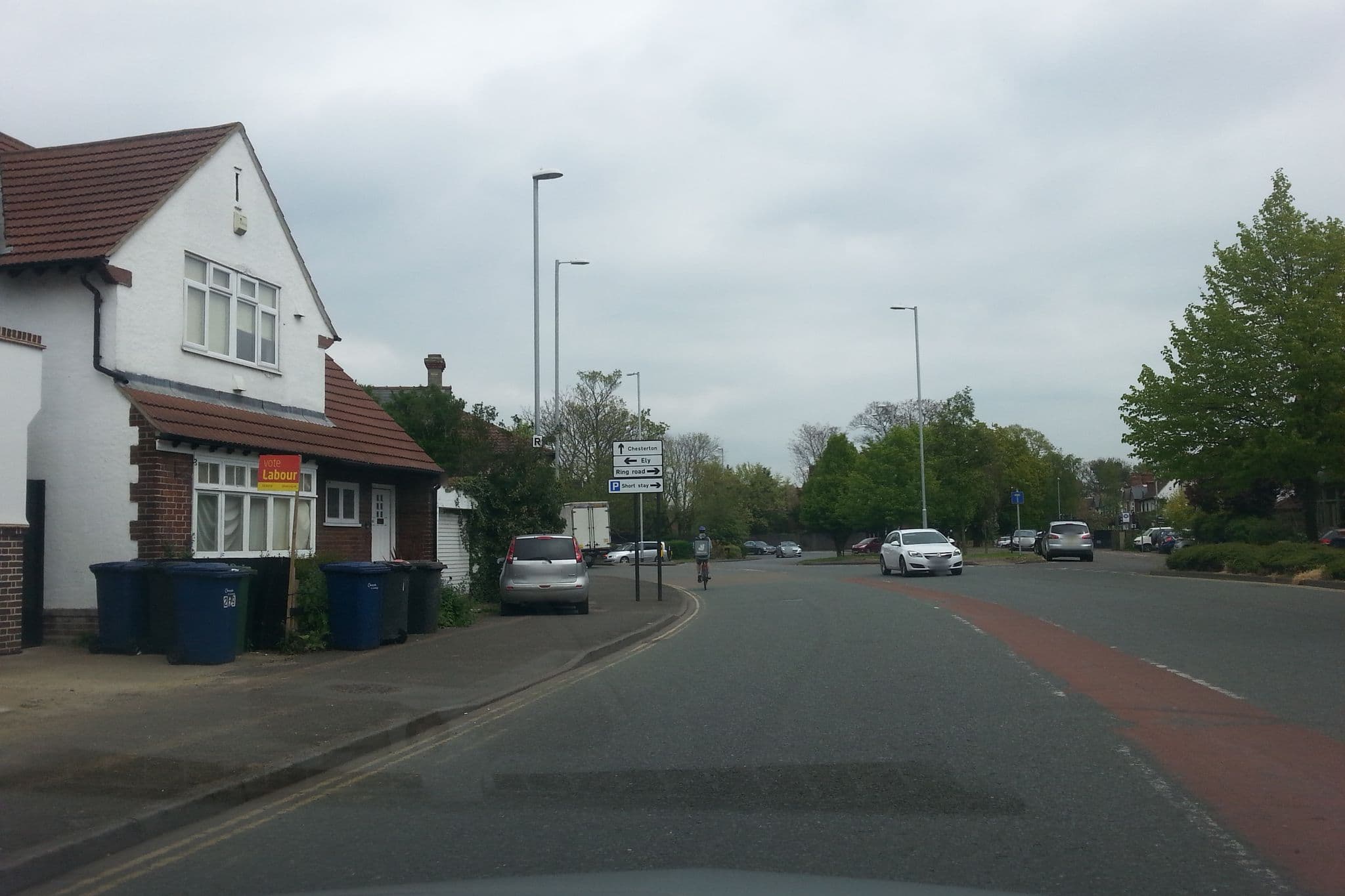 Street view near Acorn Guest House, Cambridge — © adam2 (CC BY-SA · Mapillary)