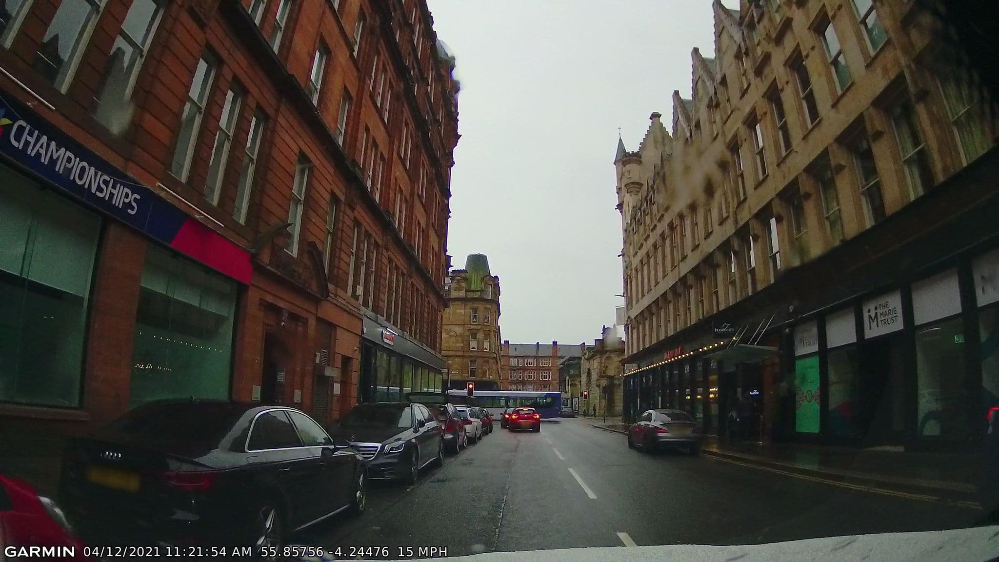 Street view near Fraser Suites, Glasgow — © gmc (CC BY-SA · Mapillary)