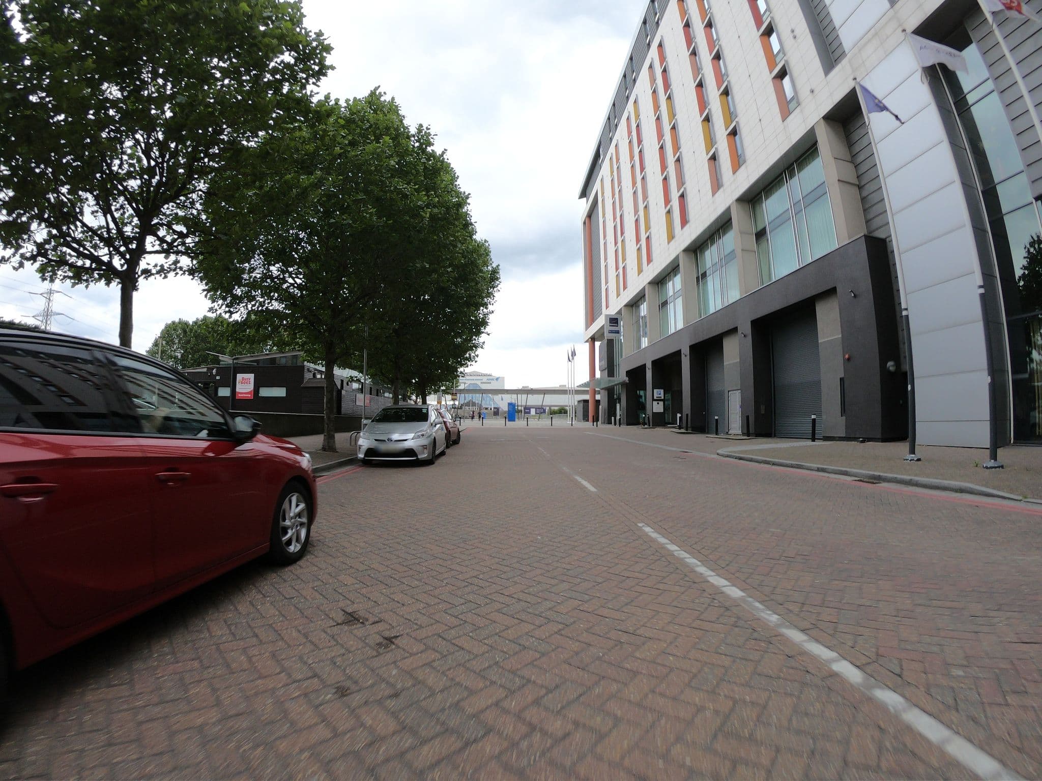 Street view near Ibis London Excel Docklands, Canning Town — © wasd42 (CC BY-SA · Mapillary)