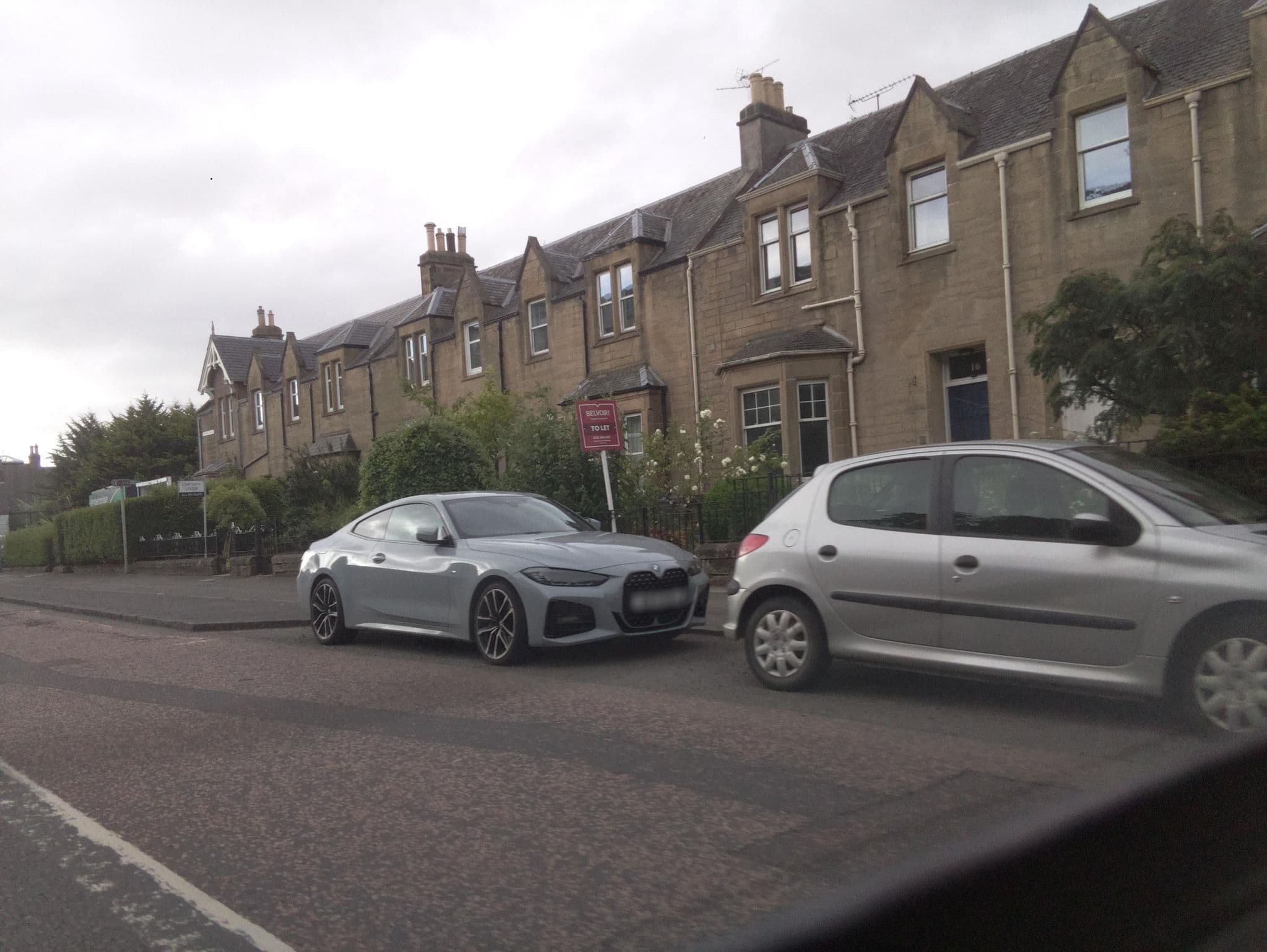 Street view near Dalmore Lodge, Colinton — © southglos (CC BY-SA · Mapillary)